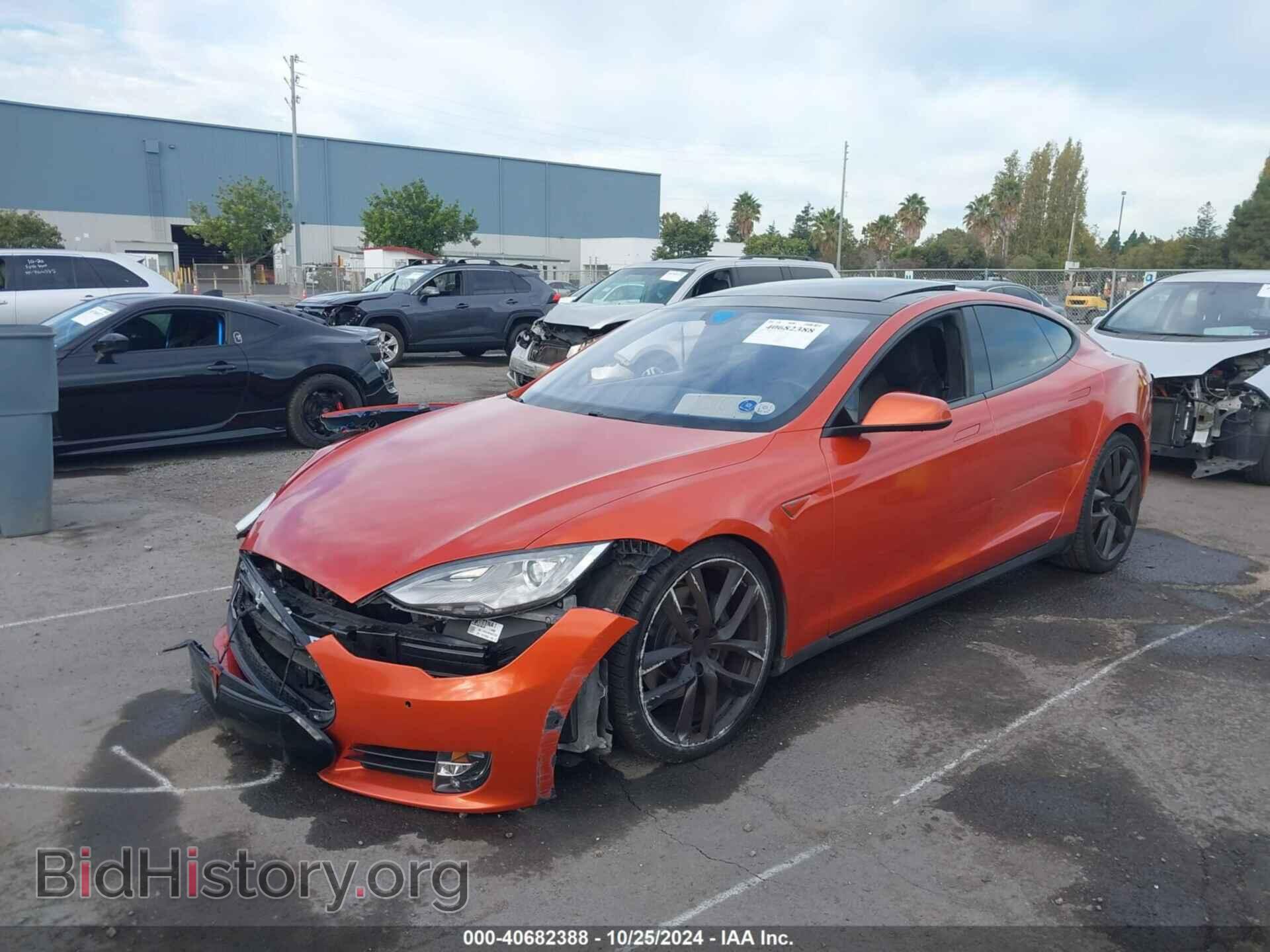 2015 TESLA MODEL S - VIN: 5YJSA1E13FF106126 - Photo 2