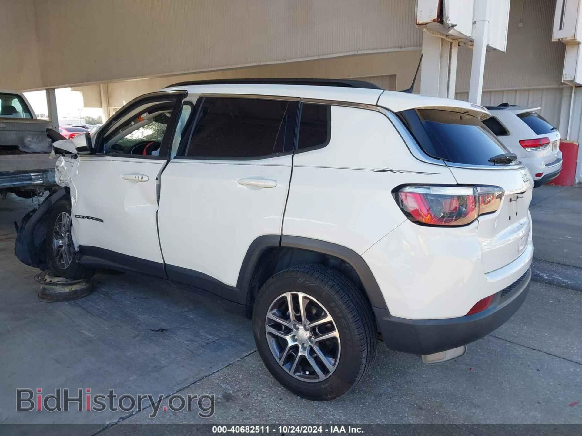 2018 JEEP COMPASS - VIN: 3C4NJCBB3JT226797 - Фото 3