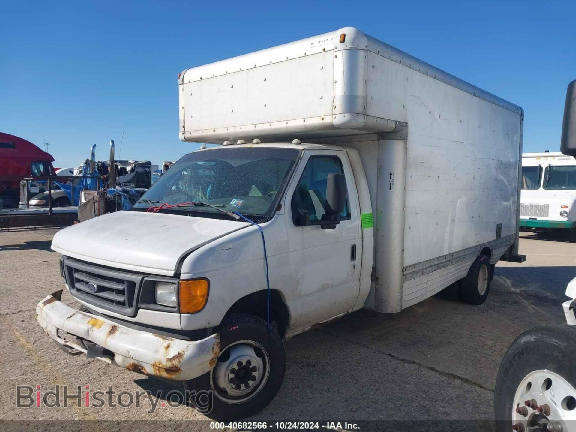 2006 FORD E-450 CUTAWAY - VIN: 1FDXE45SX6HA41498 - Фото 2