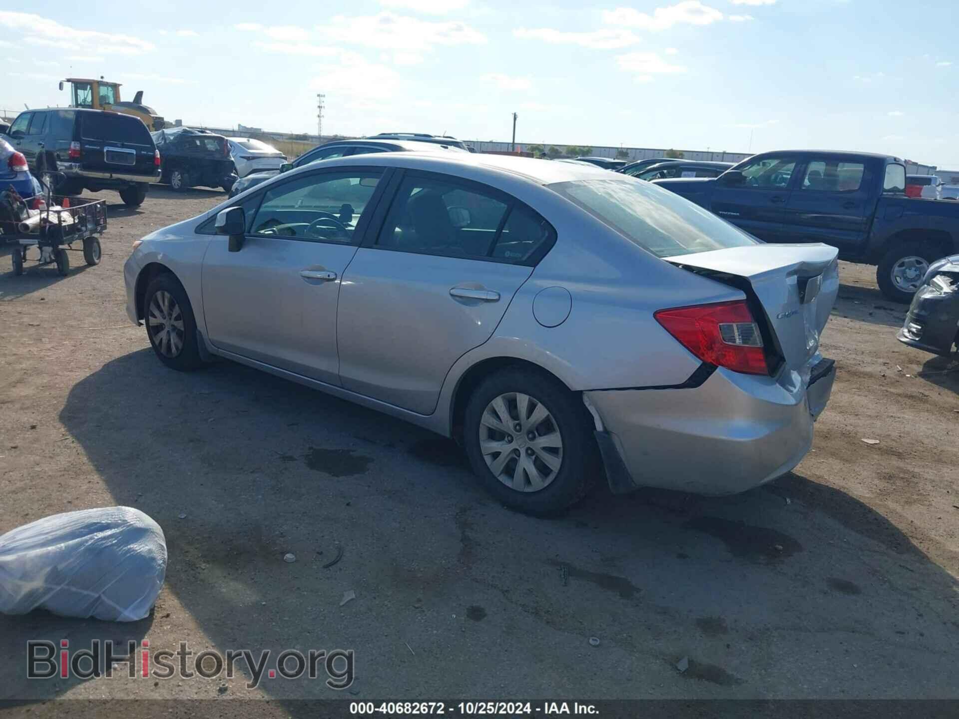 2012 HONDA CIVIC SDN - VIN: 2HGFB2F59CH334807 - Фото 3