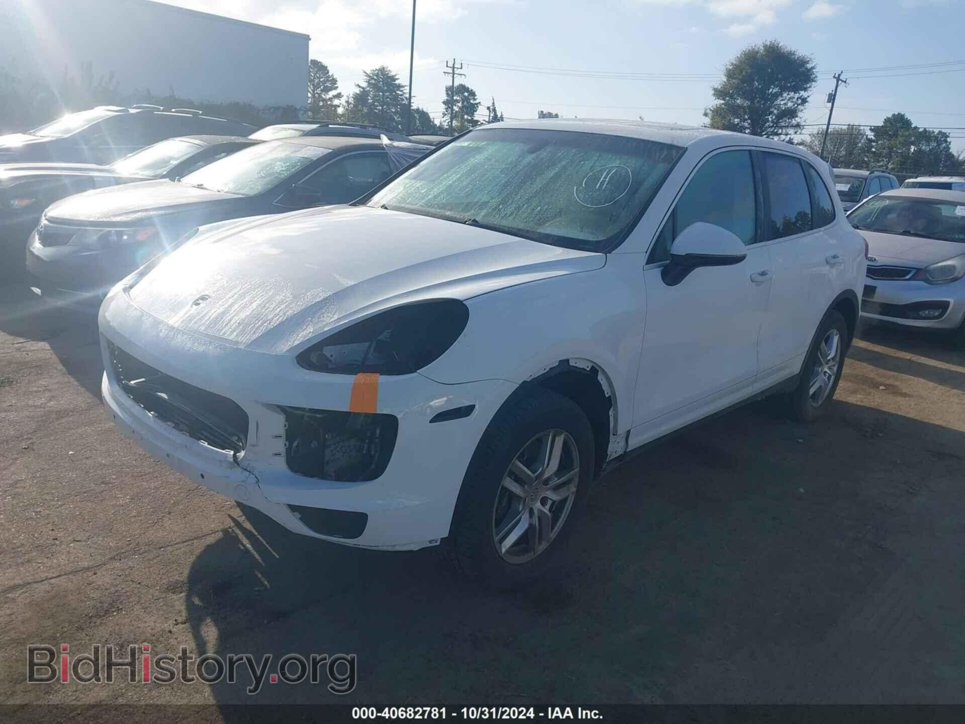 2016 PORSCHE CAYENNE - VIN: WP1AA2A24GLA10048 - Фото 2