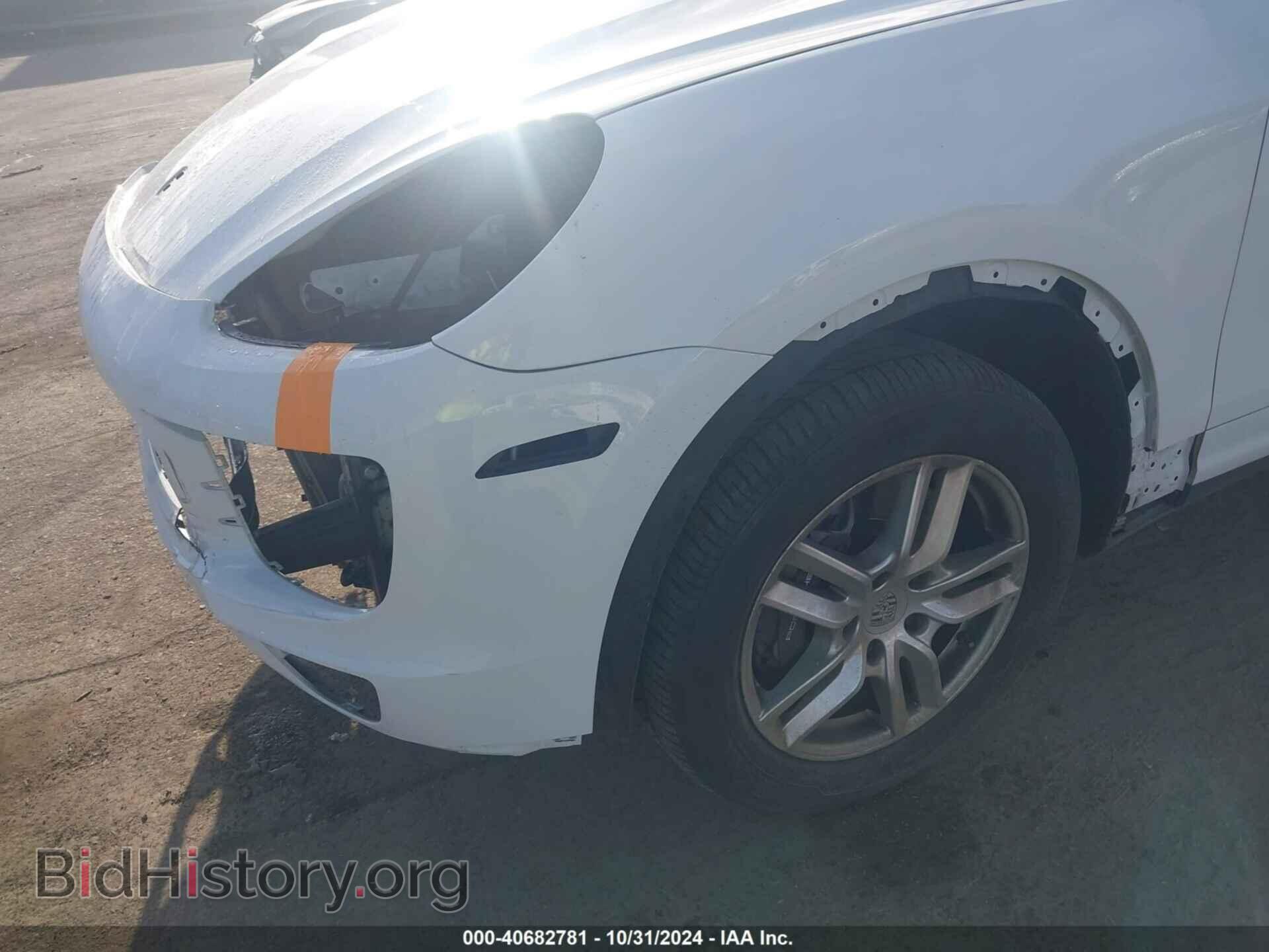 2016 PORSCHE CAYENNE - VIN: WP1AA2A24GLA10048 - Фото 19