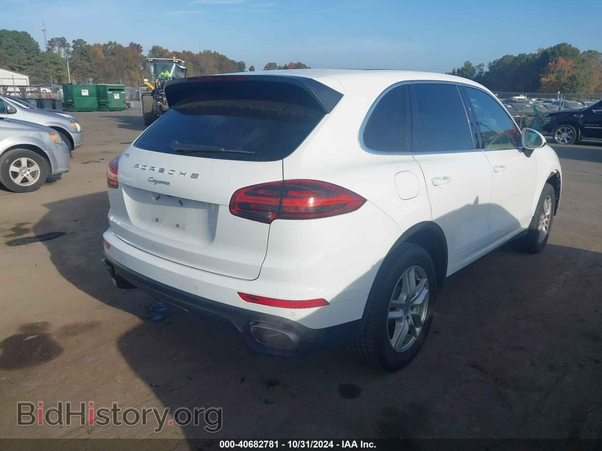 2016 PORSCHE CAYENNE - VIN: WP1AA2A24GLA10048 - Фото 4
