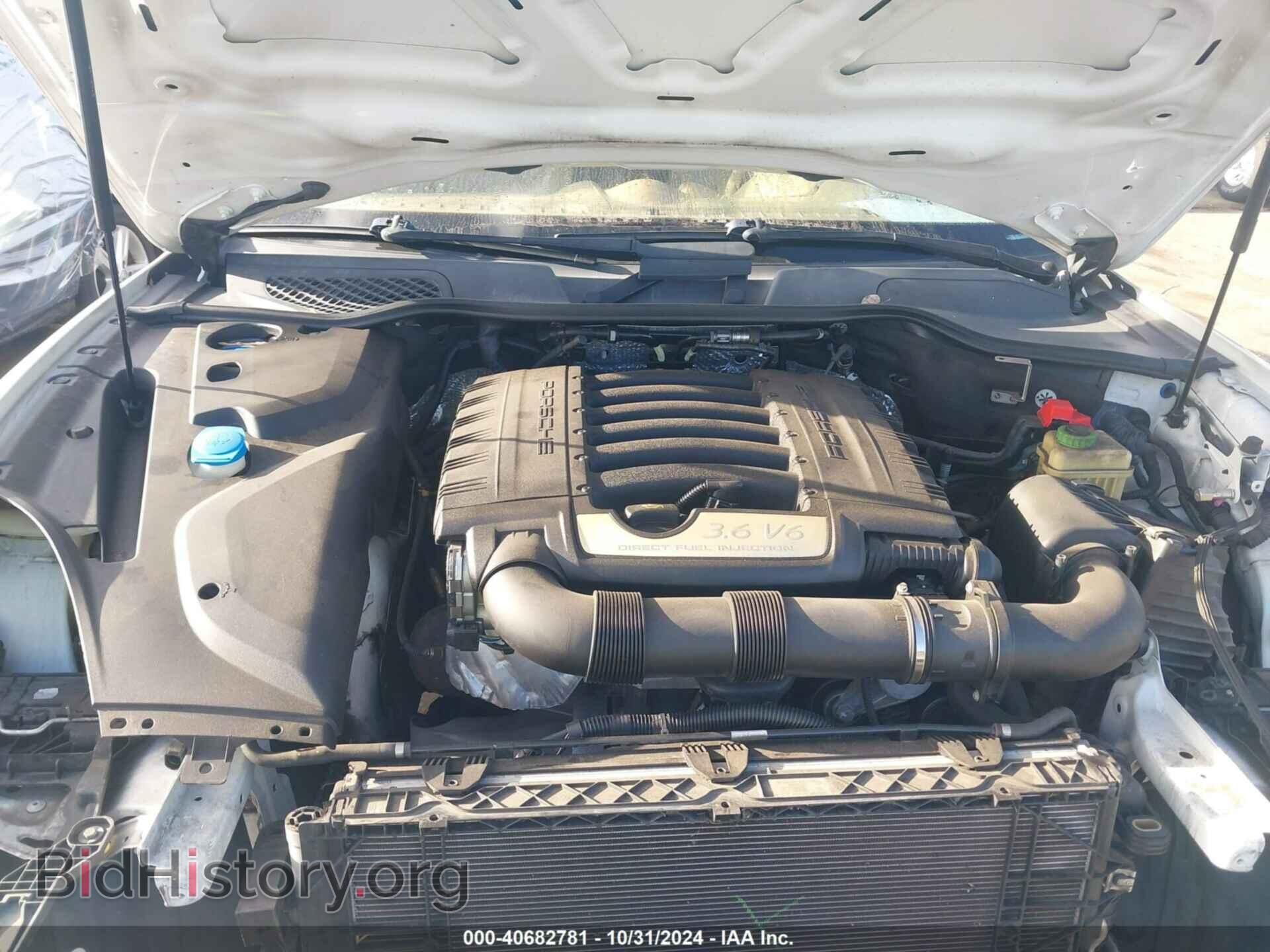 2016 PORSCHE CAYENNE - VIN: WP1AA2A24GLA10048 - Фото 10