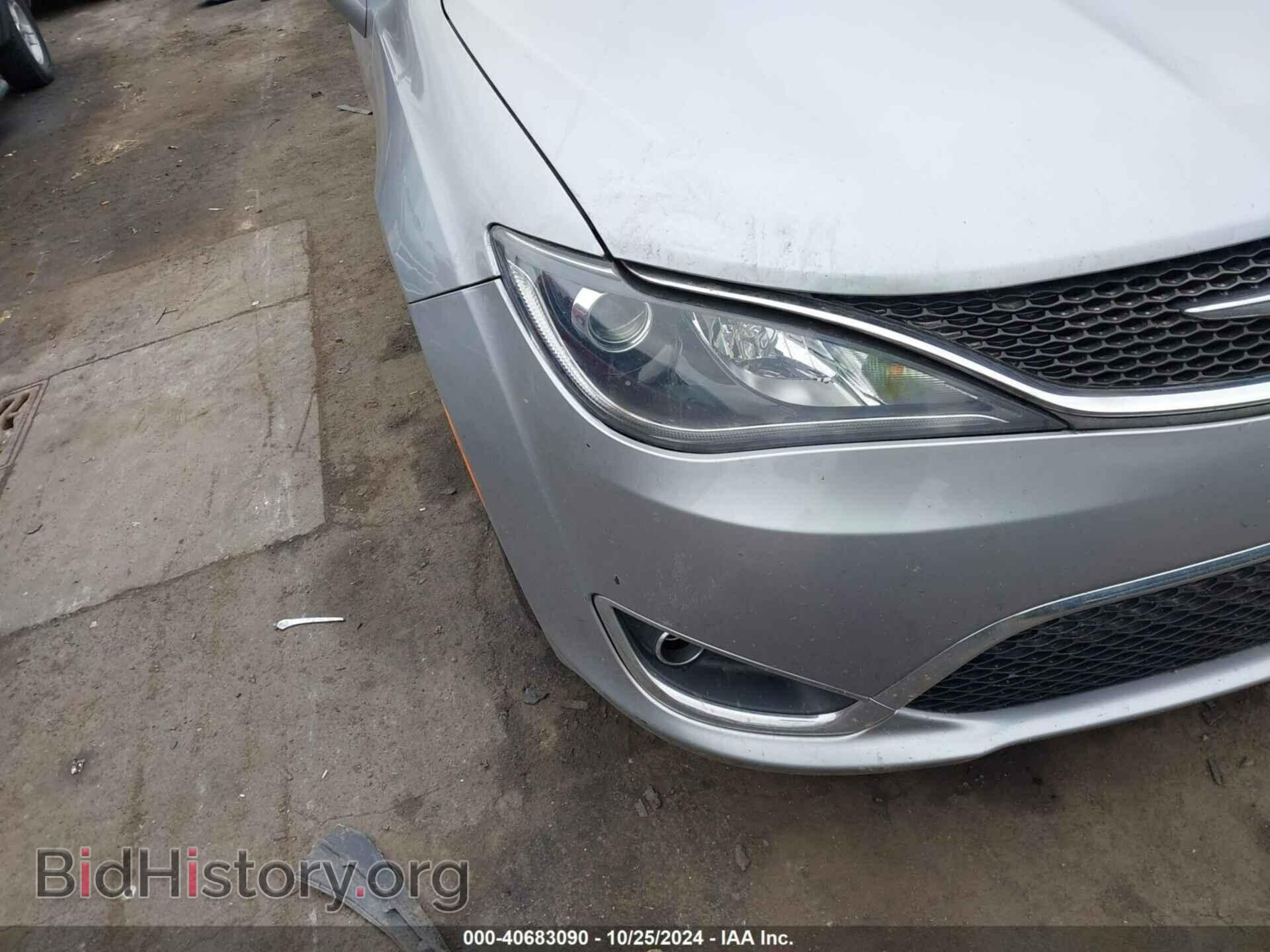 2017 CHRYSLER PACIFICA - VIN: 2C4RC1EG5HR705453 - Фото 11