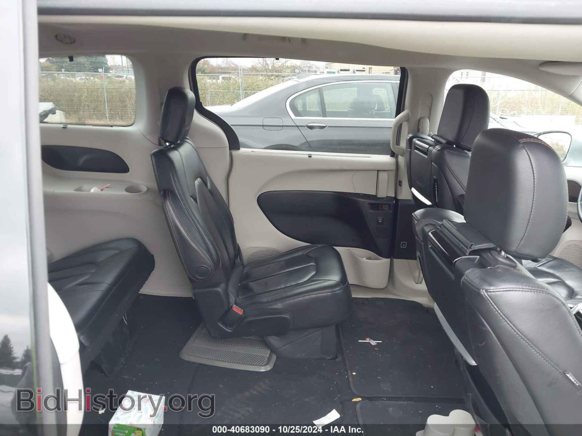 2017 CHRYSLER PACIFICA - VIN: 2C4RC1EG5HR705453 - Фото 4
