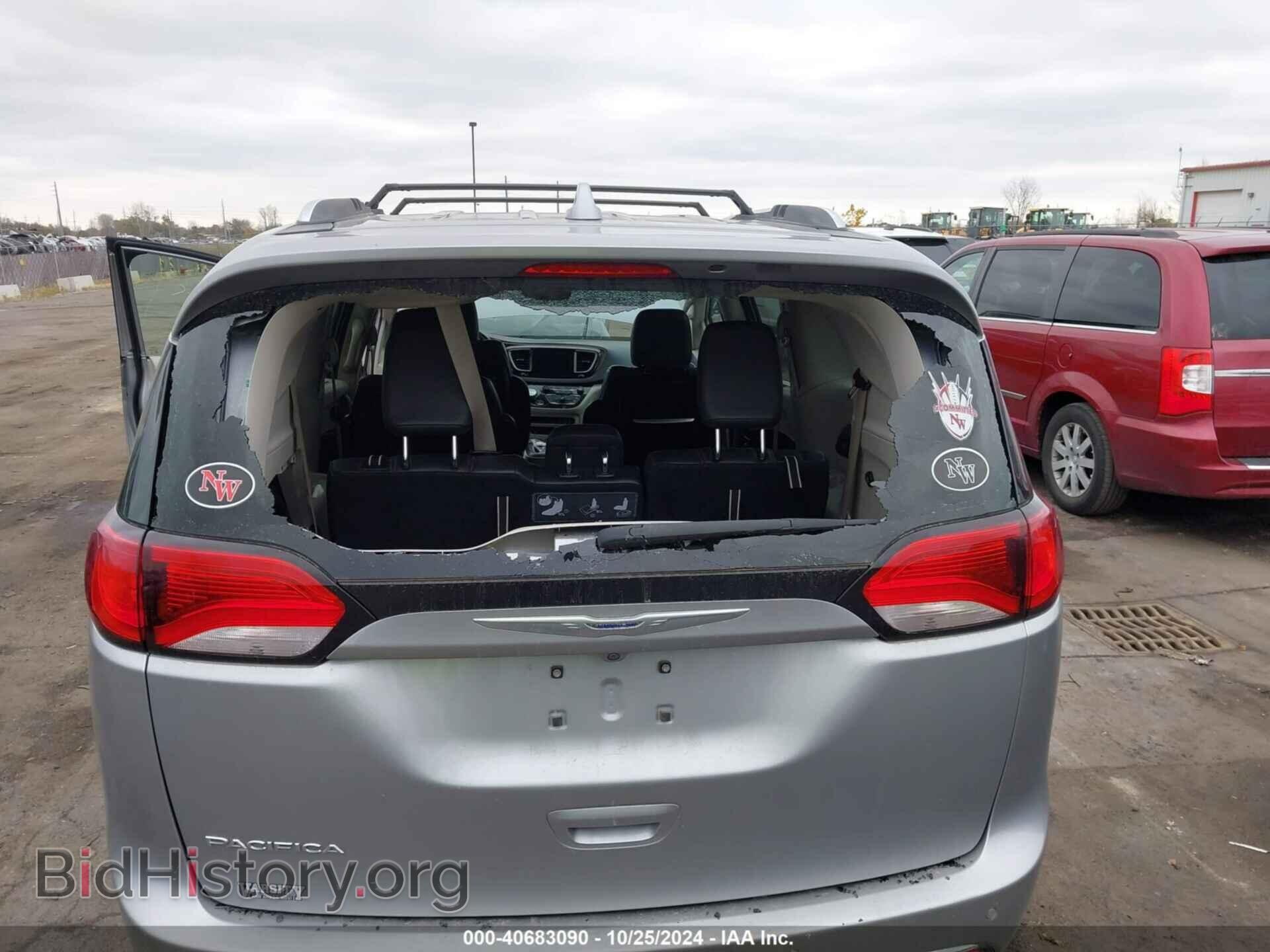 2017 CHRYSLER PACIFICA - VIN: 2C4RC1EG5HR705453 - Фото 6