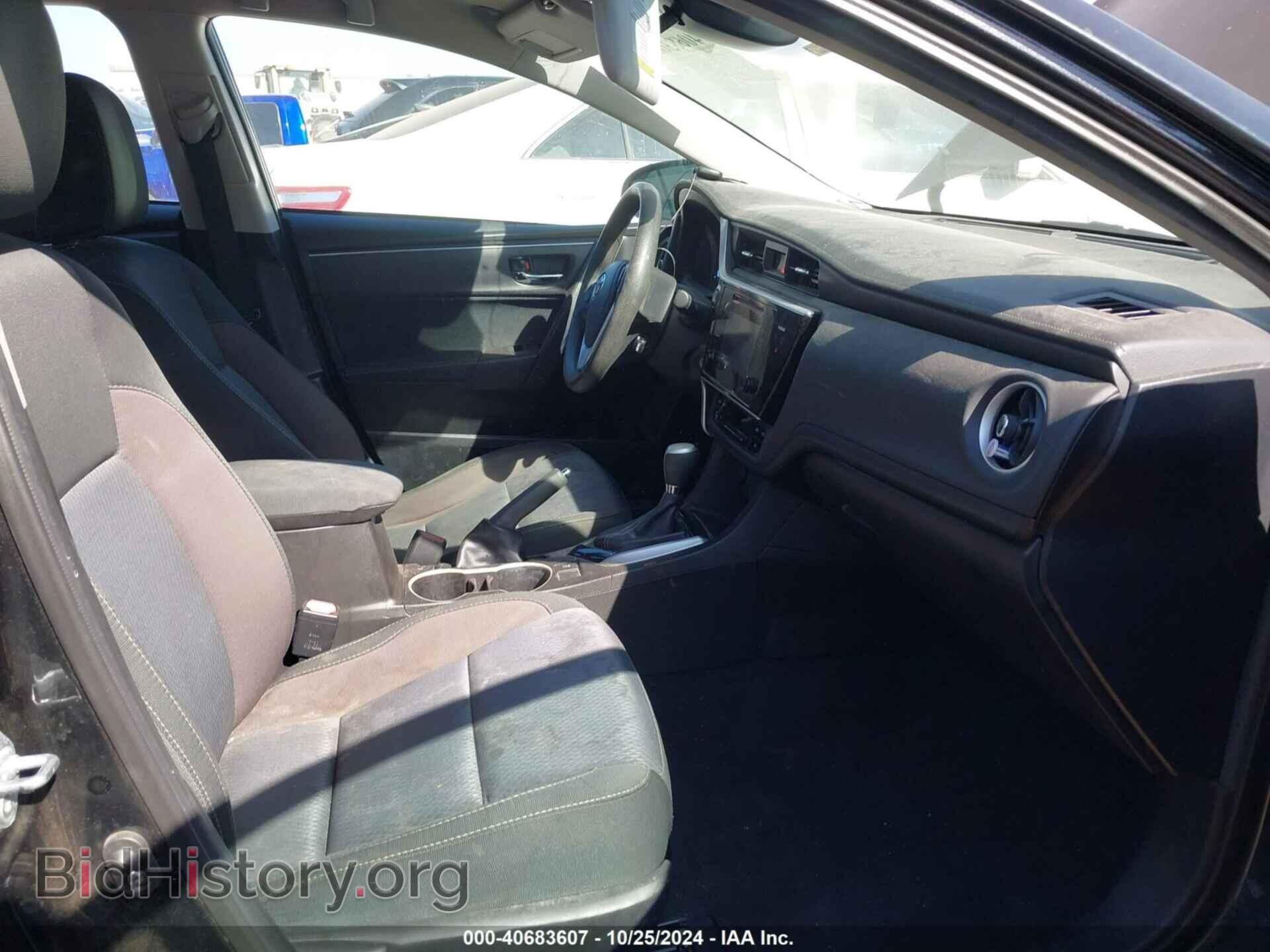 2017 TOYOTA COROLLA - VIN: 5YFBURHE4HP646063 - Фото 5
