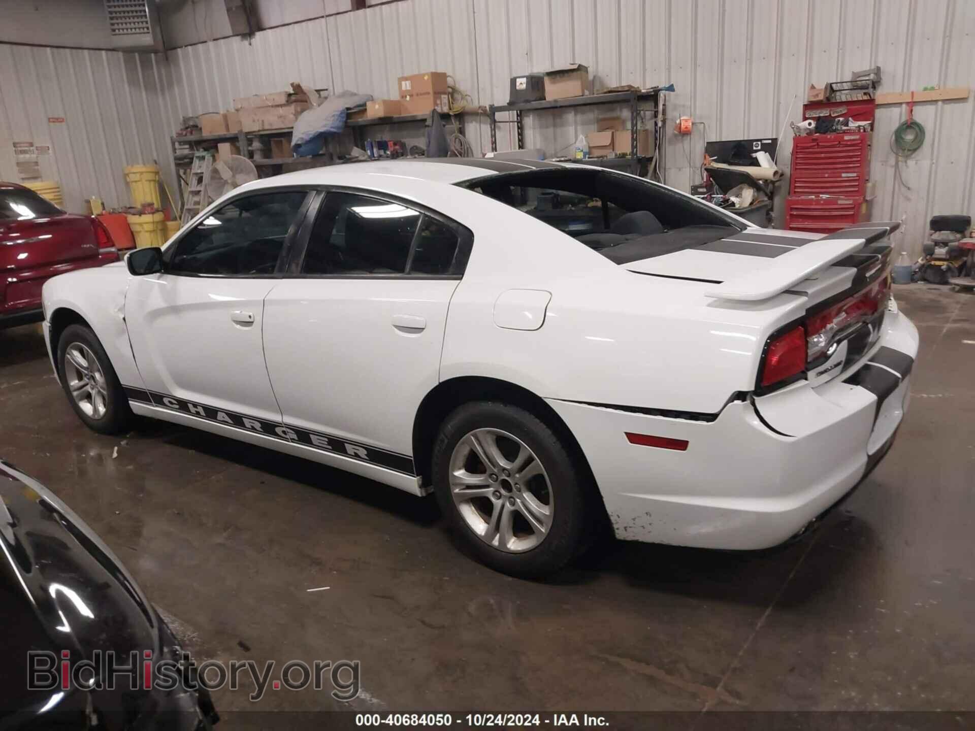 2011 DODGE CHARGER - VIN: 2B3CL3CG9BH567421 - Фото 3