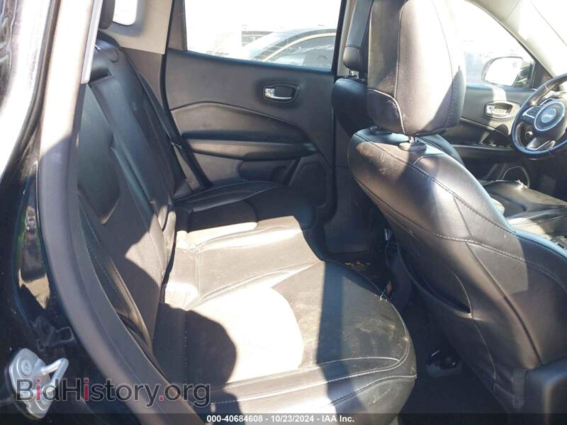 2020 Jeep COMPASS (VIN 3C4NJDBB7LT197376) — фото 8 из 15