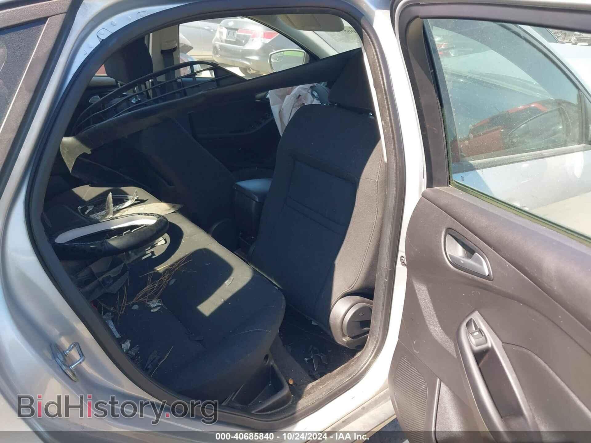 2017 FORD FOCUS - VIN: 1FADP3F26HL227698 - Photo 8