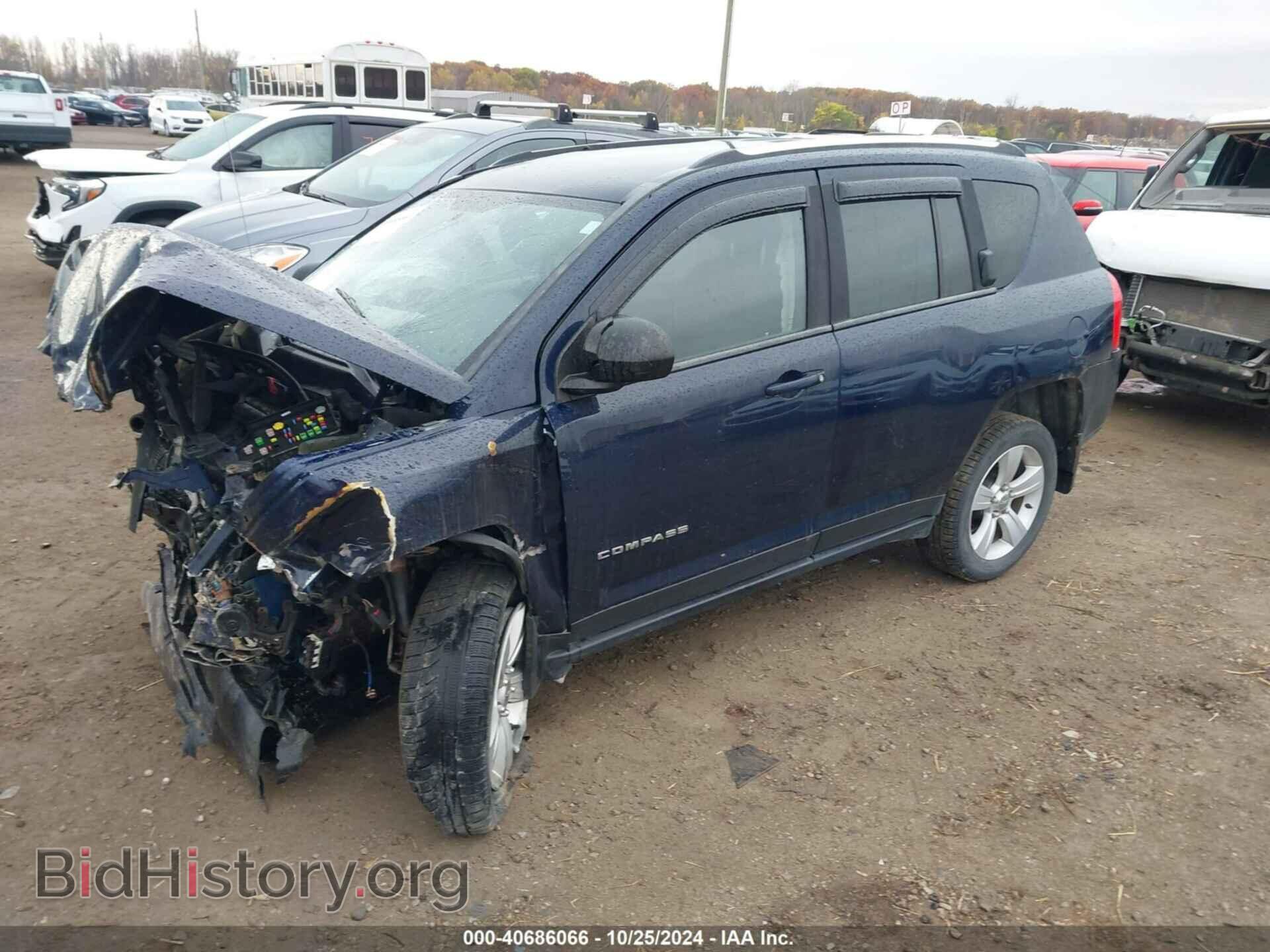 2013 JEEP COMPASS - VIN: 1C4NJDEB4DD261764 - Фото 2