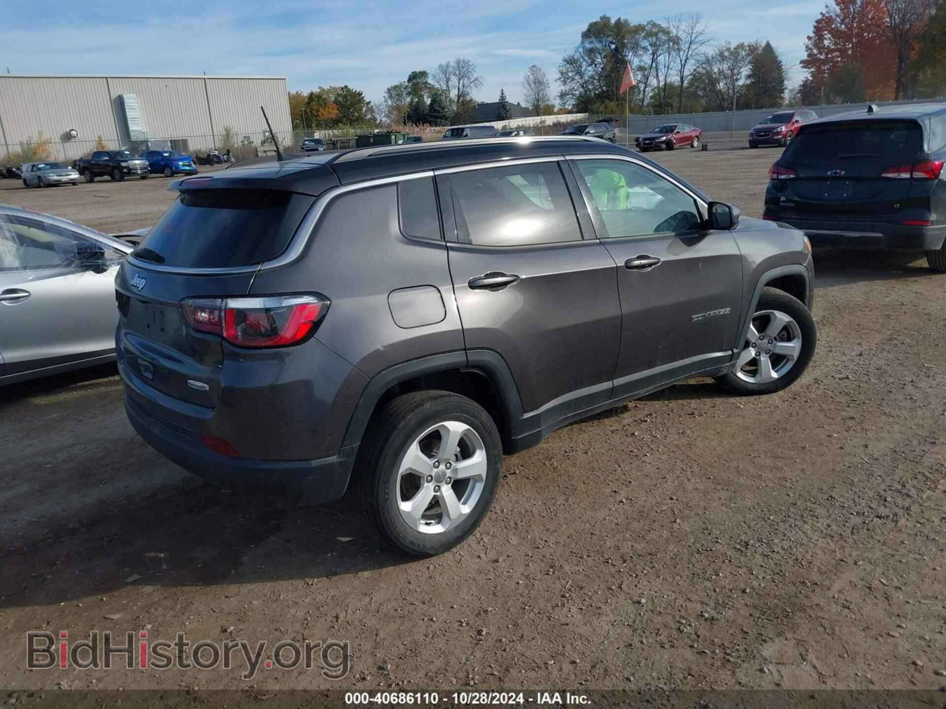 2019 JEEP COMPASS - VIN: 3C4NJDBB3KT813802 - Photo 4