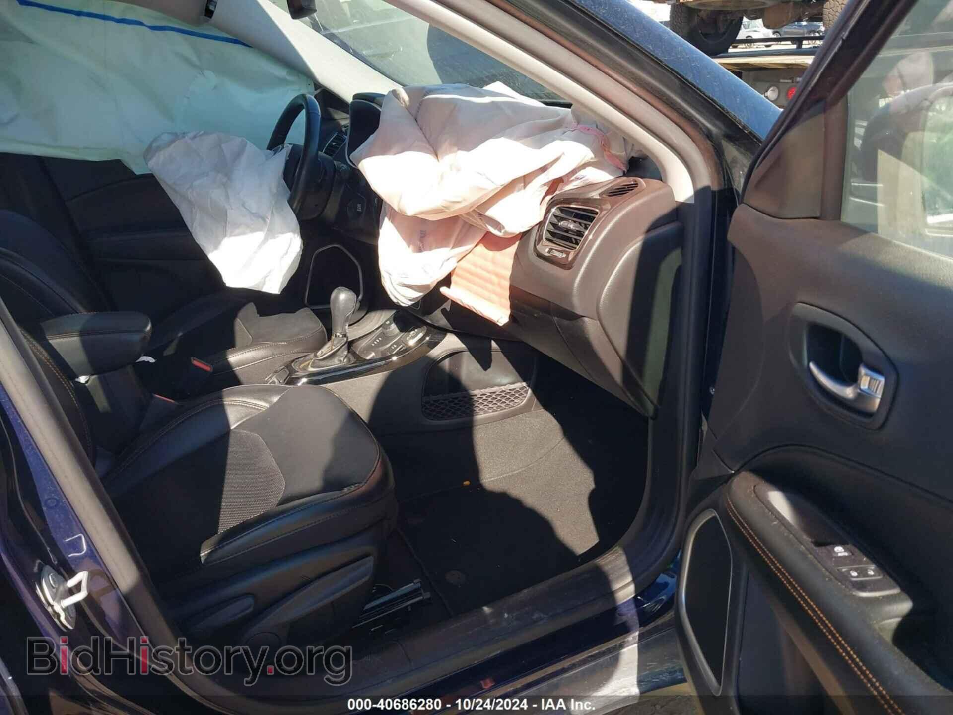 2020 JEEP COMPASS - VIN: 3C4NJDCB0LT216025 - Фото 5