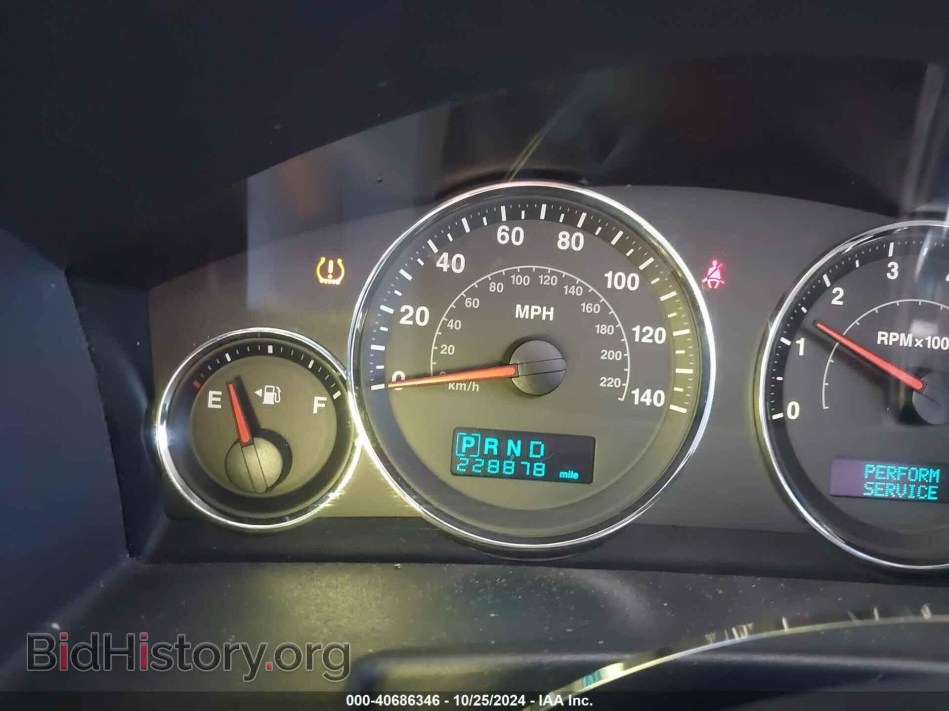 2007 JEEP COMMANDER - VIN: 1J8HG48K37C654407 - Фото 7
