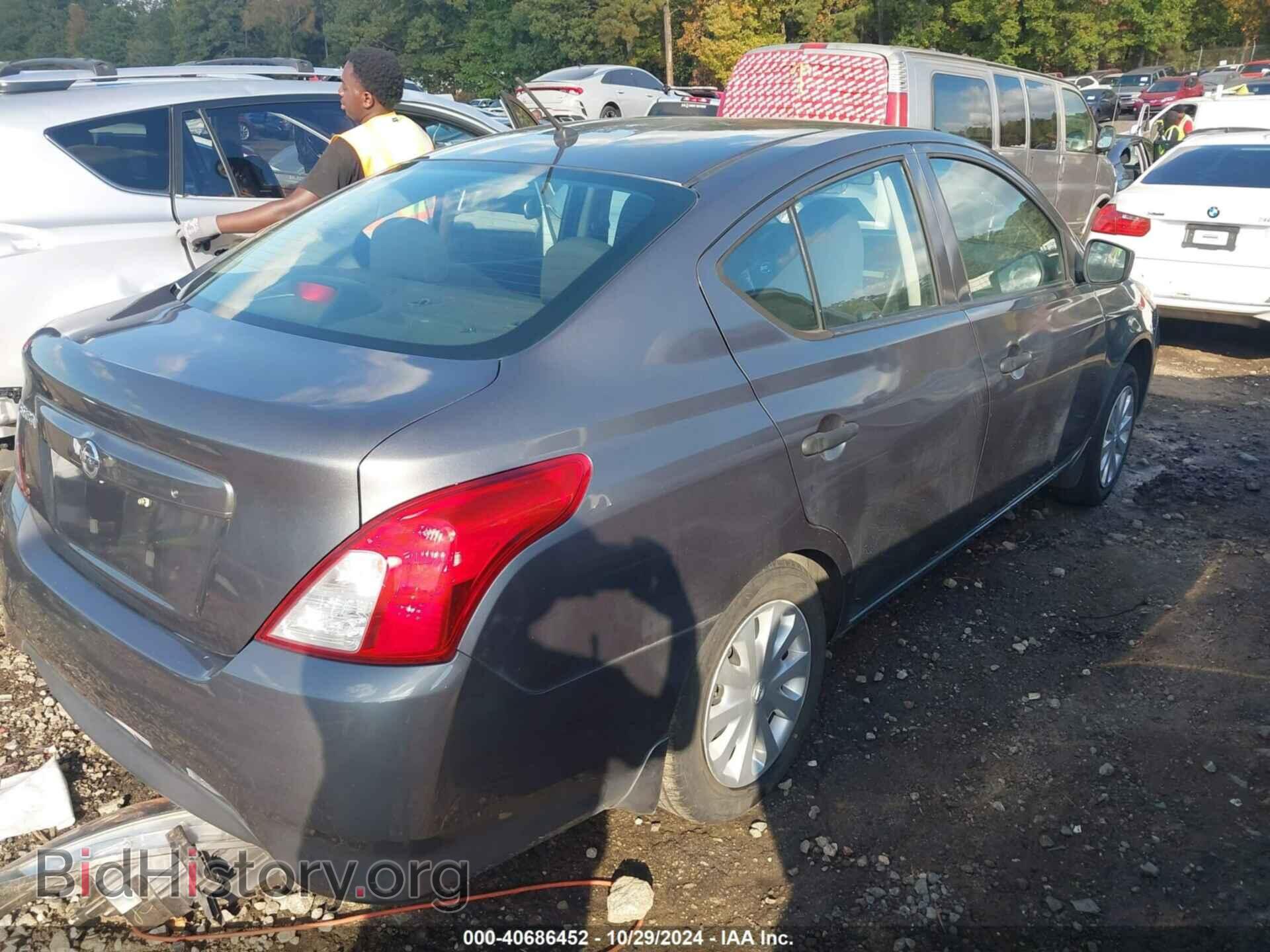 2016 NISSAN VERSA - VIN: 3N1CN7AP3GL892473 - Фото 4