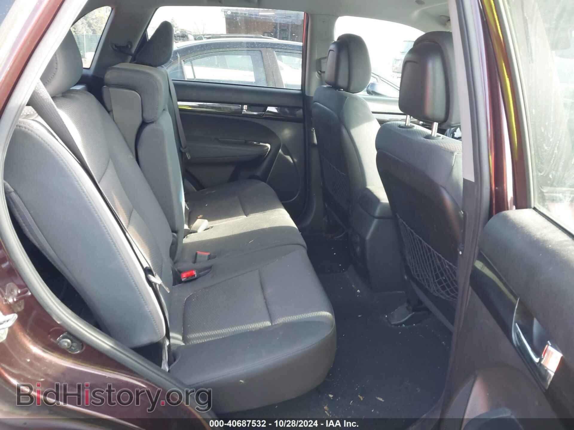 2013 KIA SORENTO - VIN: 5XYKTCA60DG333111 - Фото 8