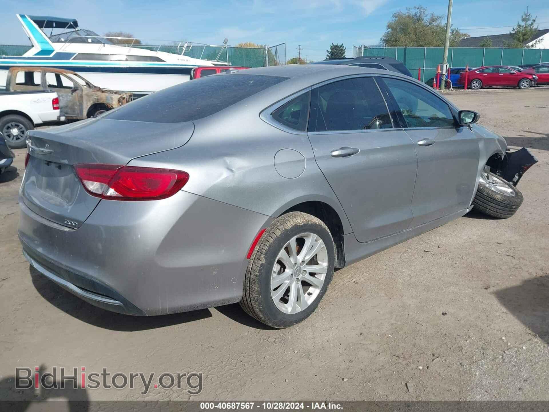 2016 CHRYSLER 200 - VIN: 1C3CCCAB7GN110700 - Фото 4