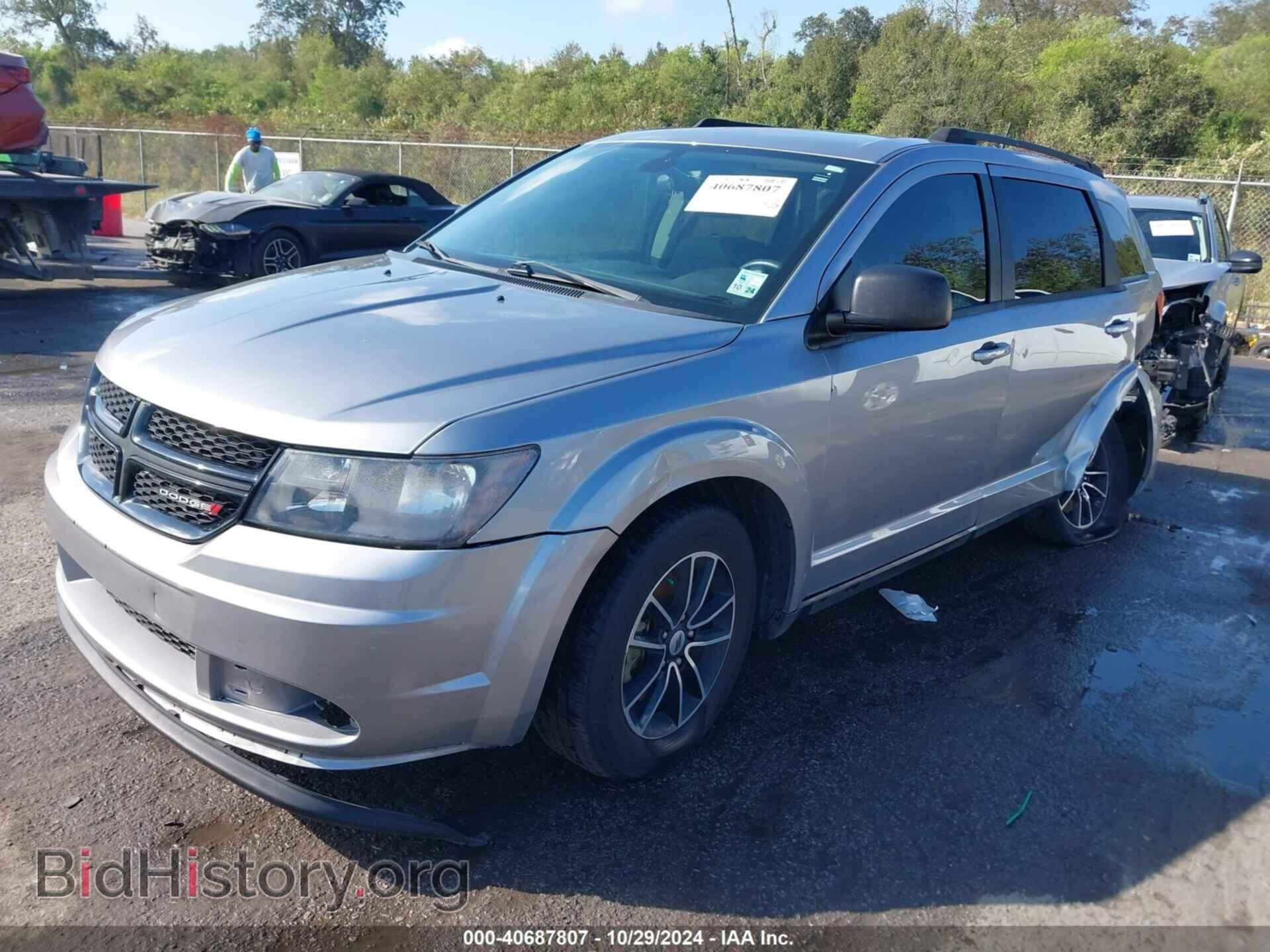 2018 DODGE JOURNEY - VIN: 3C4PDCAB2JT509922 - Фото 2