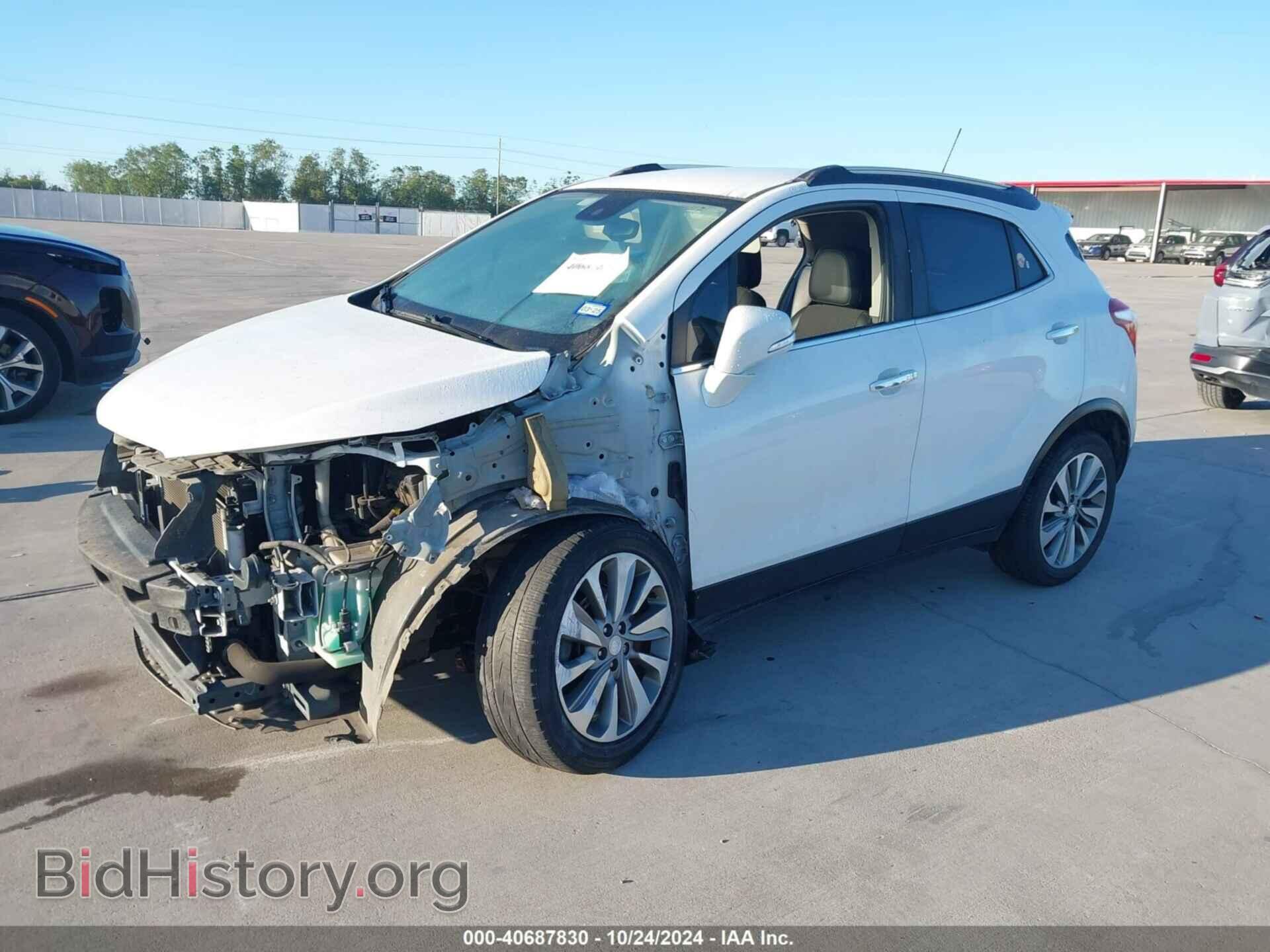 2018 BUICK ENCORE - VIN: KL4CJASB2JB607208 - Photo 2