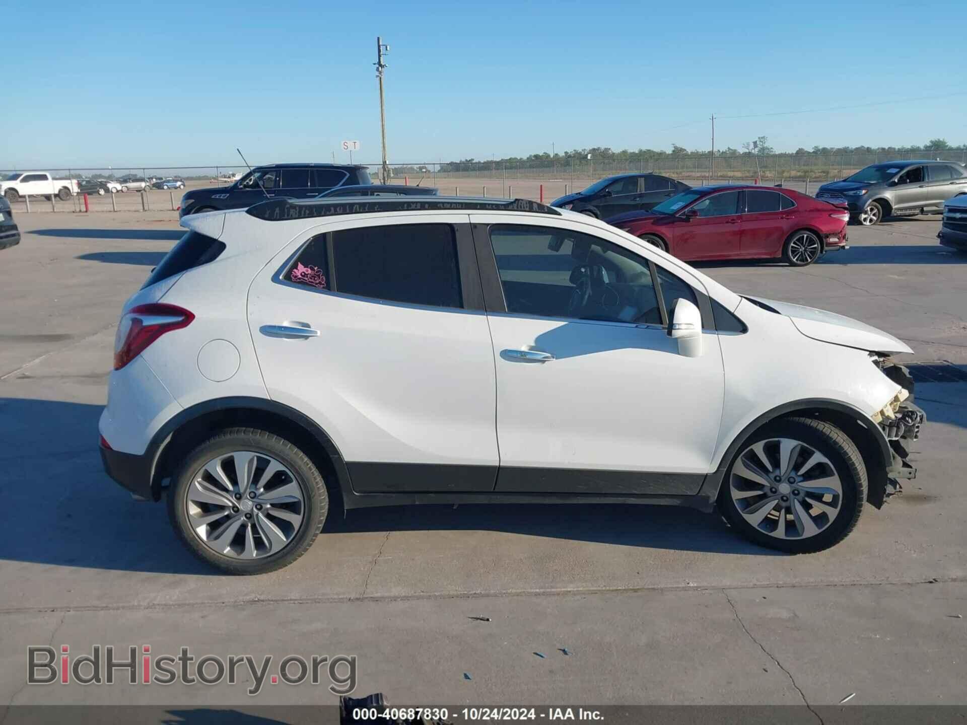 2018 BUICK ENCORE - VIN: KL4CJASB2JB607208 - Photo 14