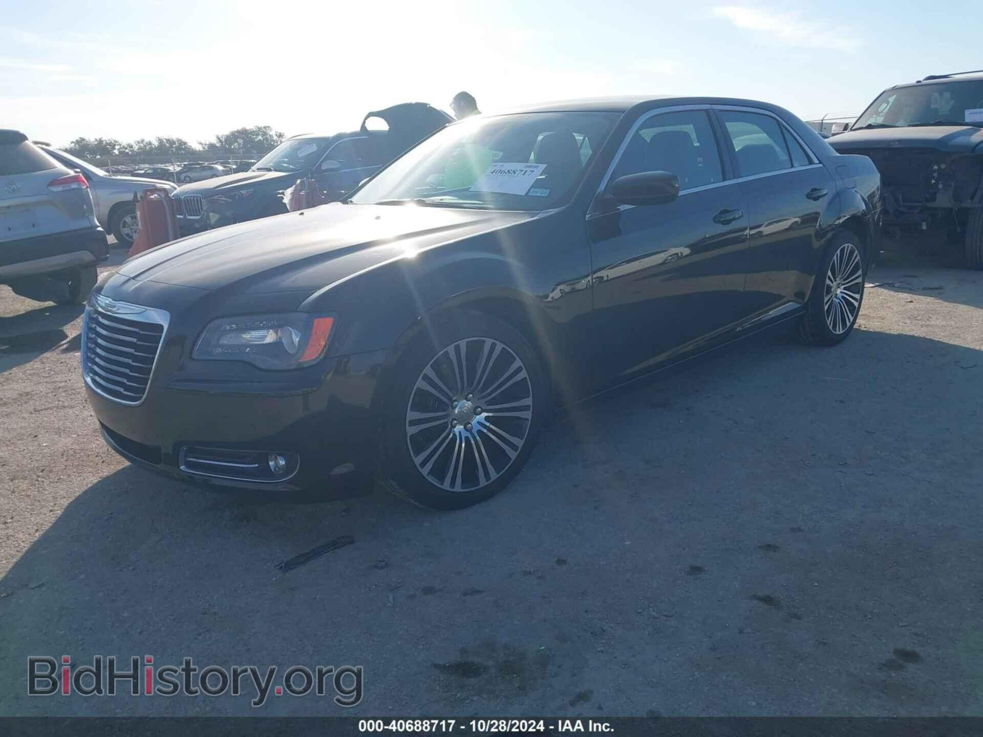 2012 CHRYSLER 300 - VIN: 2C3CCADT7CH115438 - Фото 2