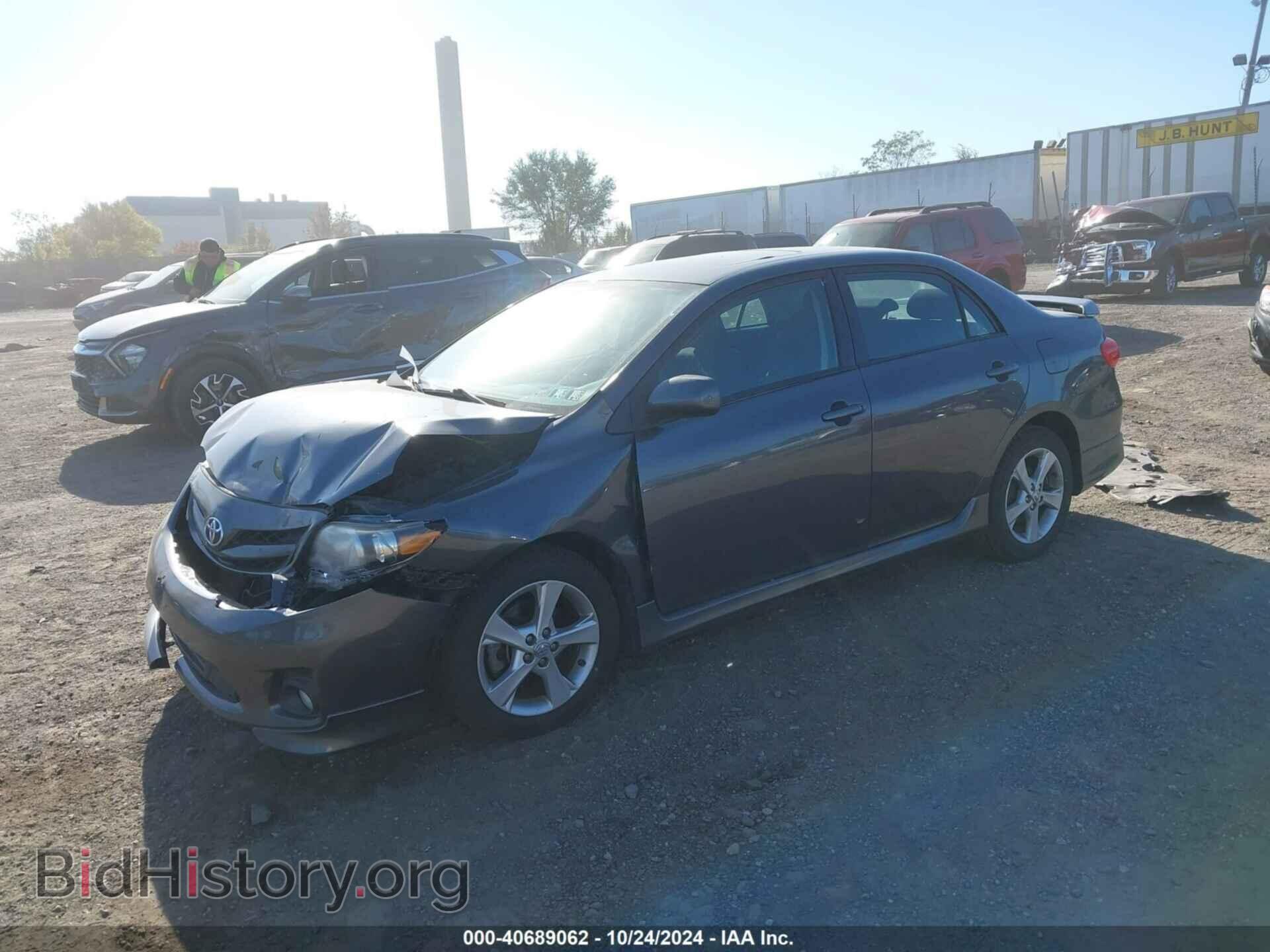 2011 TOYOTA COROLLA - VIN: 2T1BU4EE2BC627445 - Фото 2