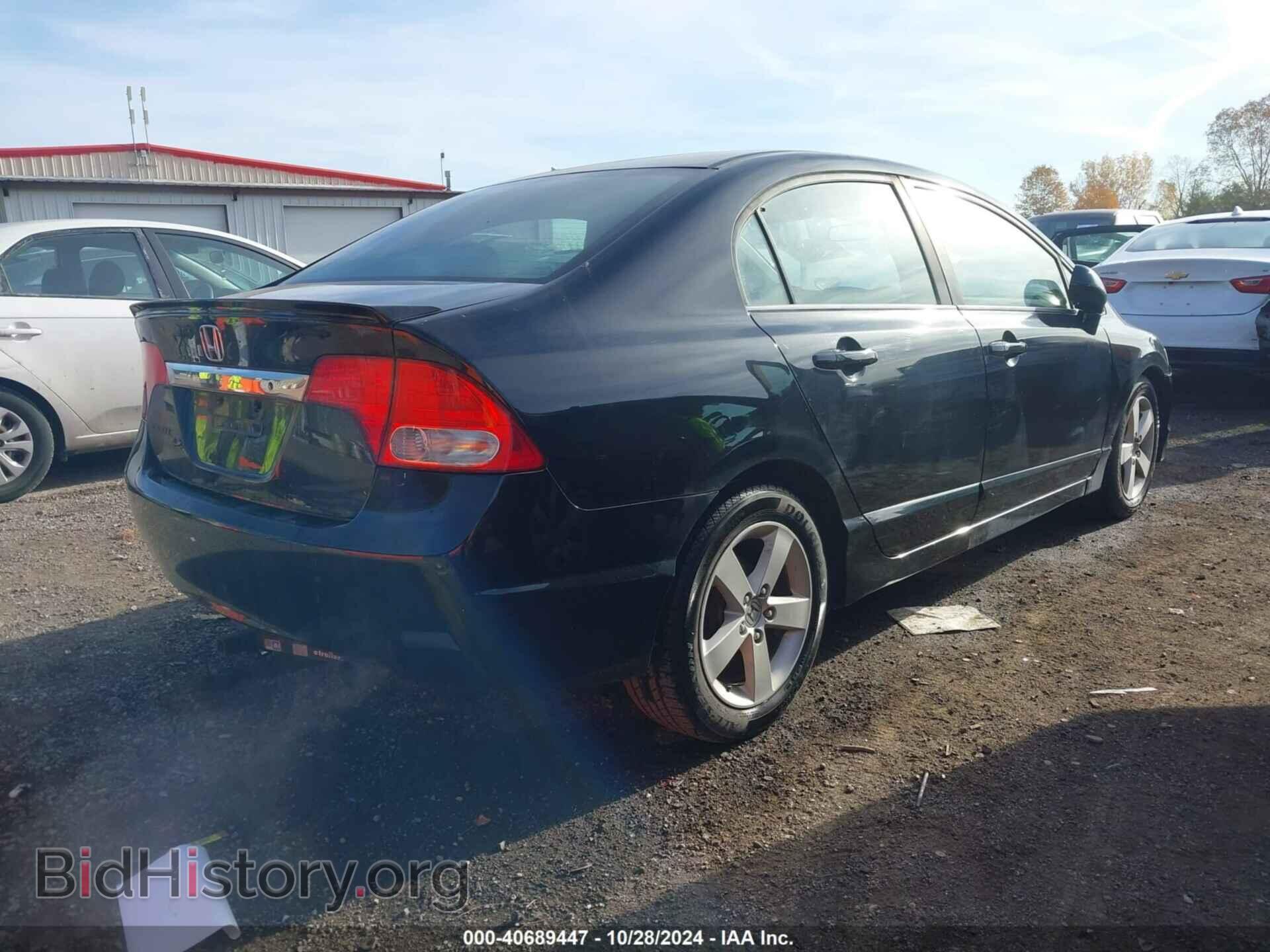 2010 HONDA CIVIC - VIN: 19XFA1F60AE005507 - Фото 4