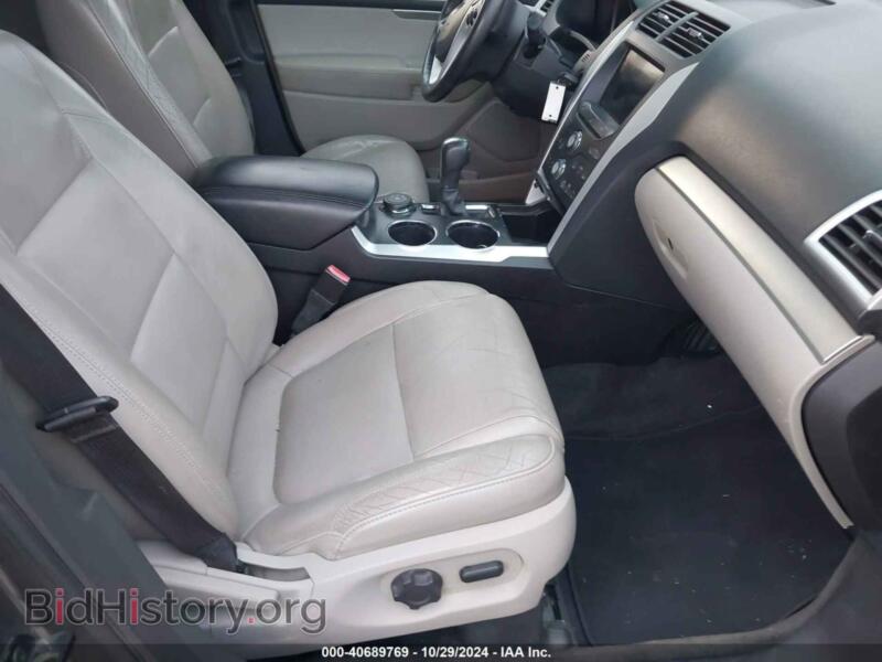 2011 Ford EXPLORER (VIN 1FMHK8D8XBGA06731) — фото 5 из 16