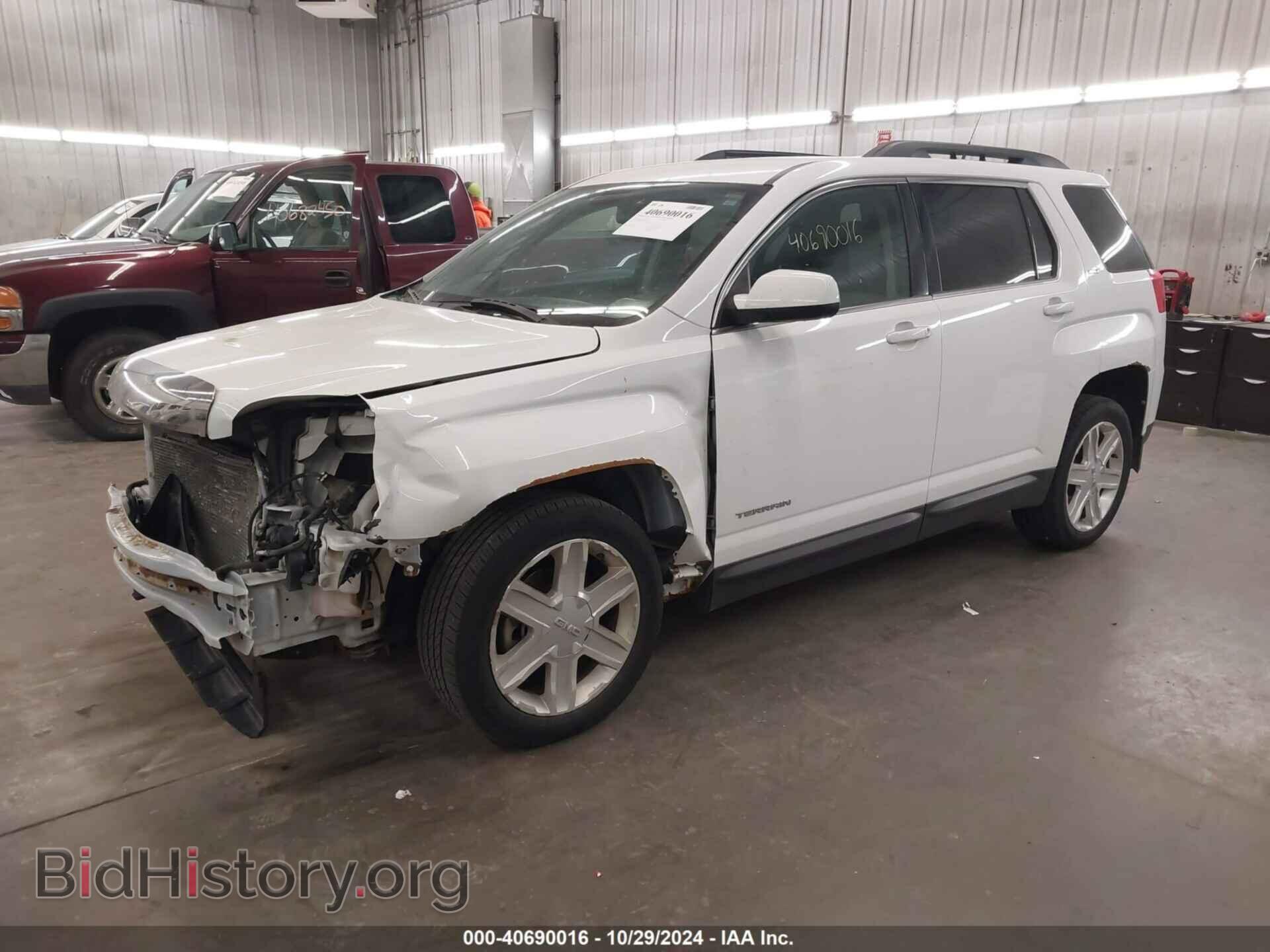 2011 GMC TERRAIN - VIN: 2CTFLVEC9B6366457 - Photo 2