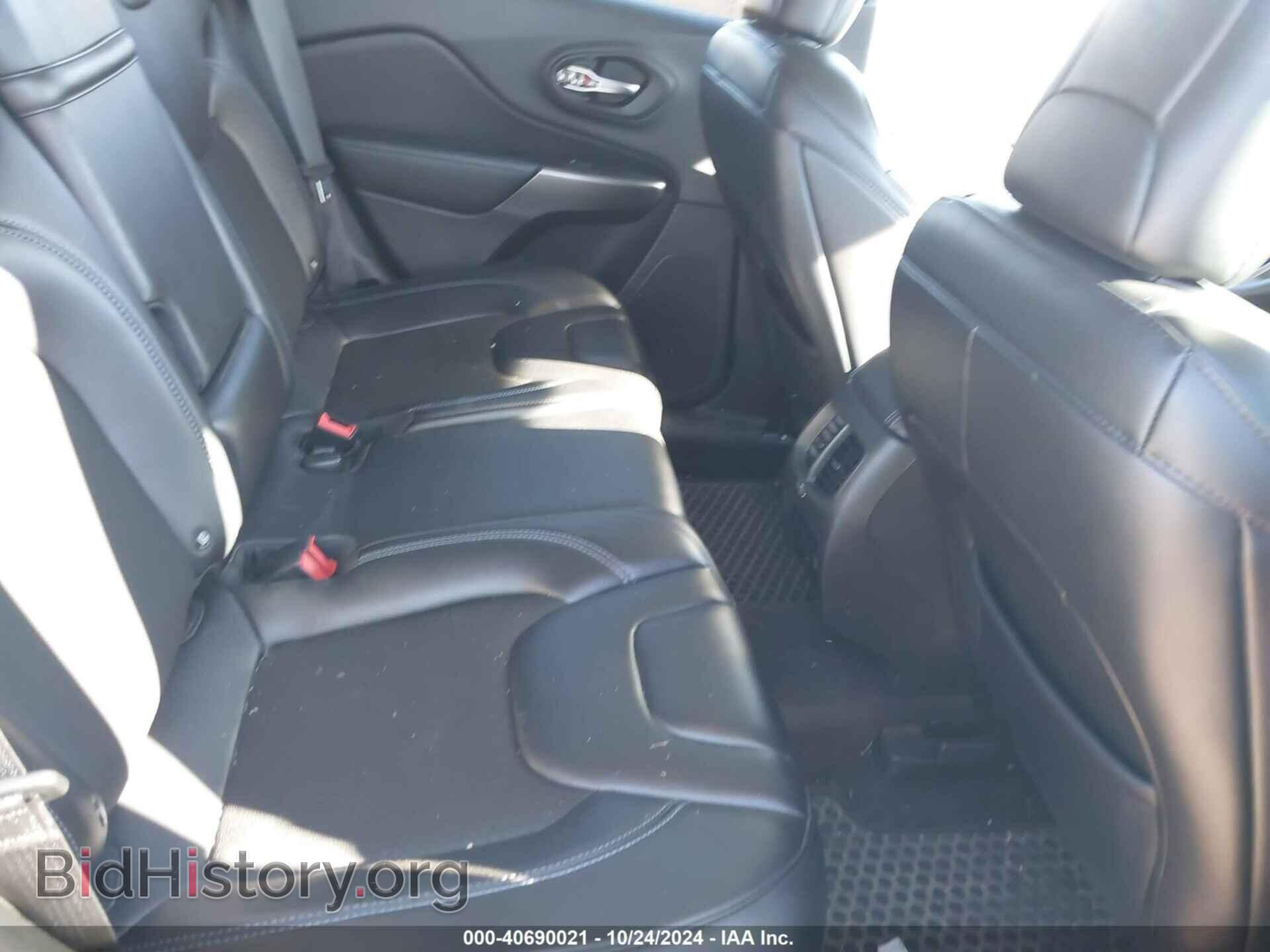 2019 JEEP CHEROKEE - VIN: 1C4PJMLX3KD166844 - Фото 8