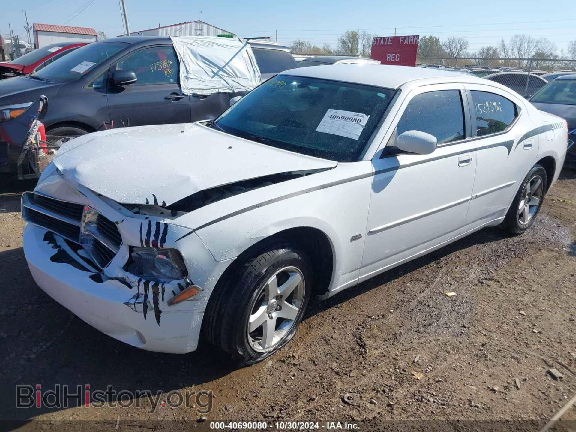 2010 DODGE CHARGER - VIN: 2B3CA3CV3AH294348 - Фото 2