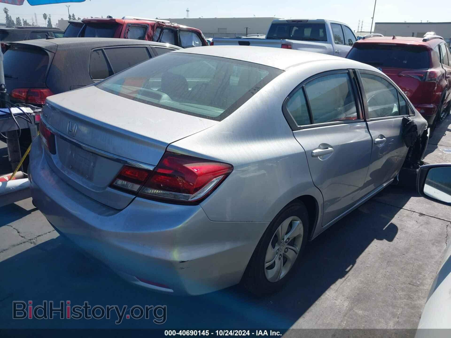 2015 HONDA CIVIC - VIN: 2HGFB2F50FH556415 - Фото 4
