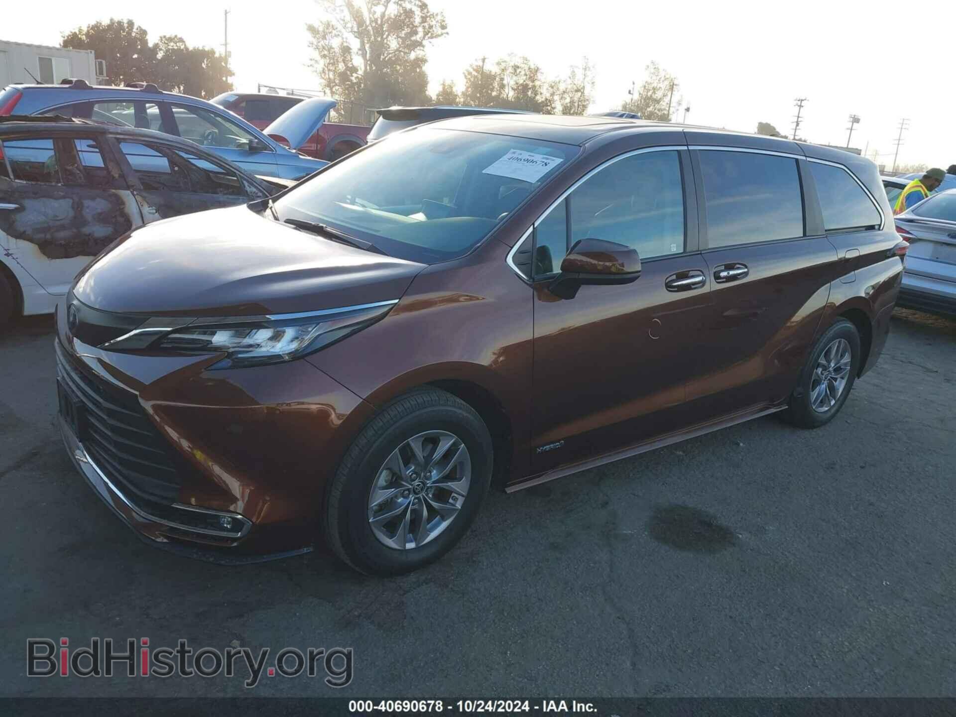 2021 TOYOTA SIENNA - VIN: 5TDYRKEC8MS032009 - Photo 2