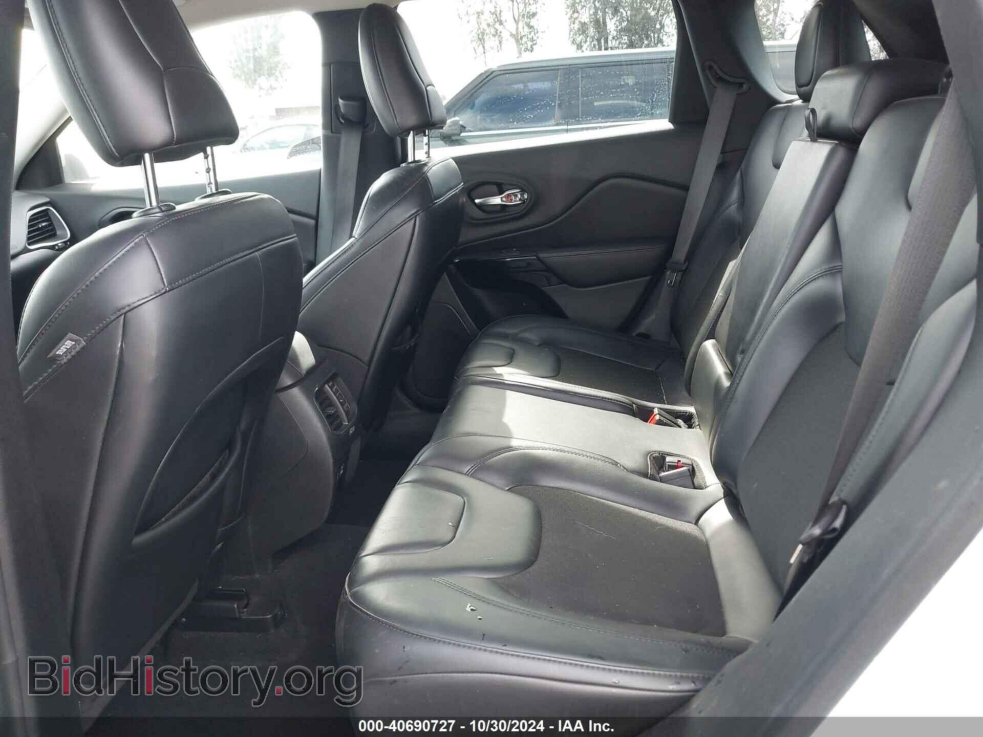 2021 JEEP CHEROKEE - VIN: 1C4PJMLB6MD157160 - Фото 8