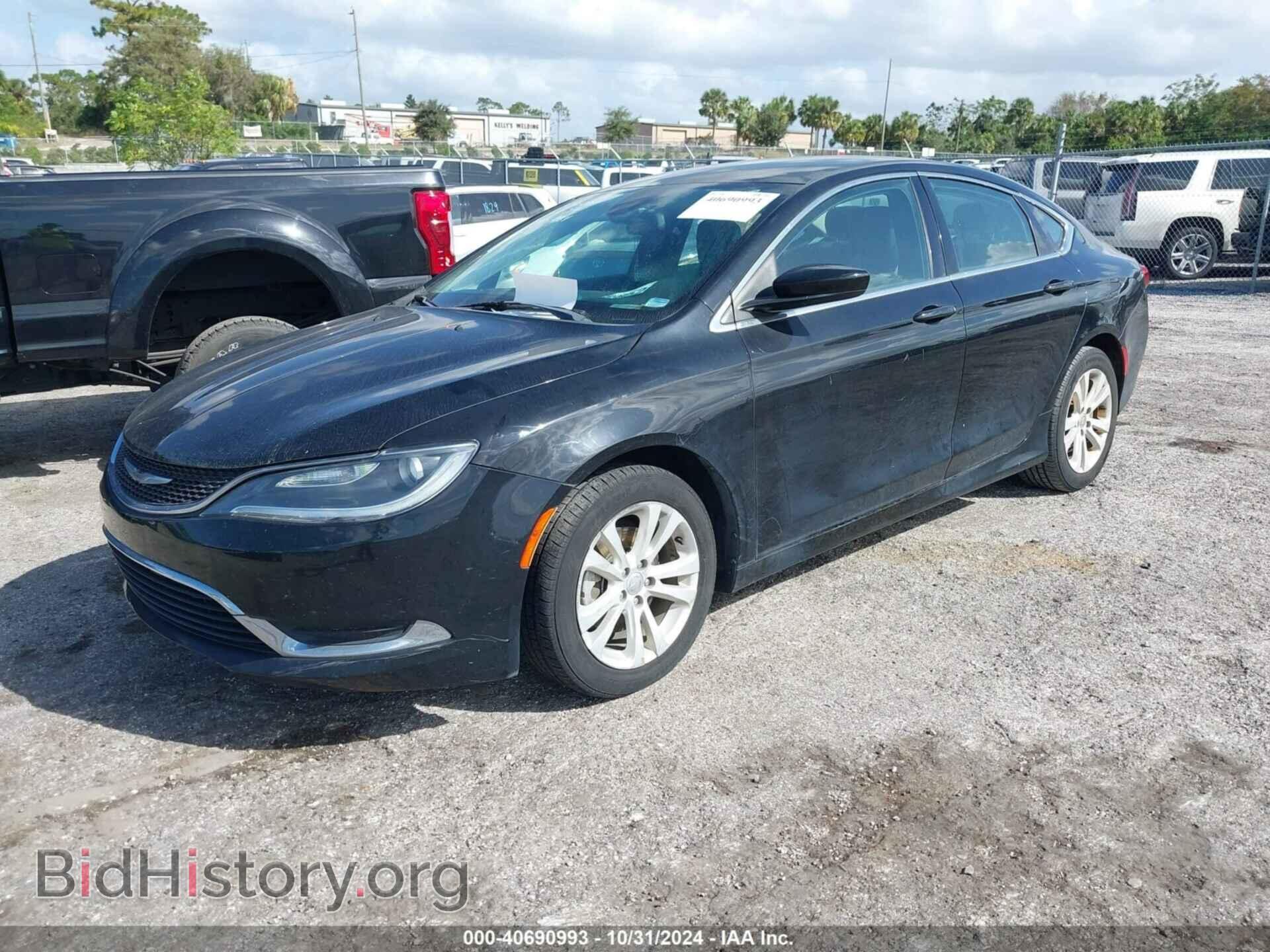 2017 CHRYSLER 200 - VIN: 1C3CCCAB0HN509093 - Фото 2