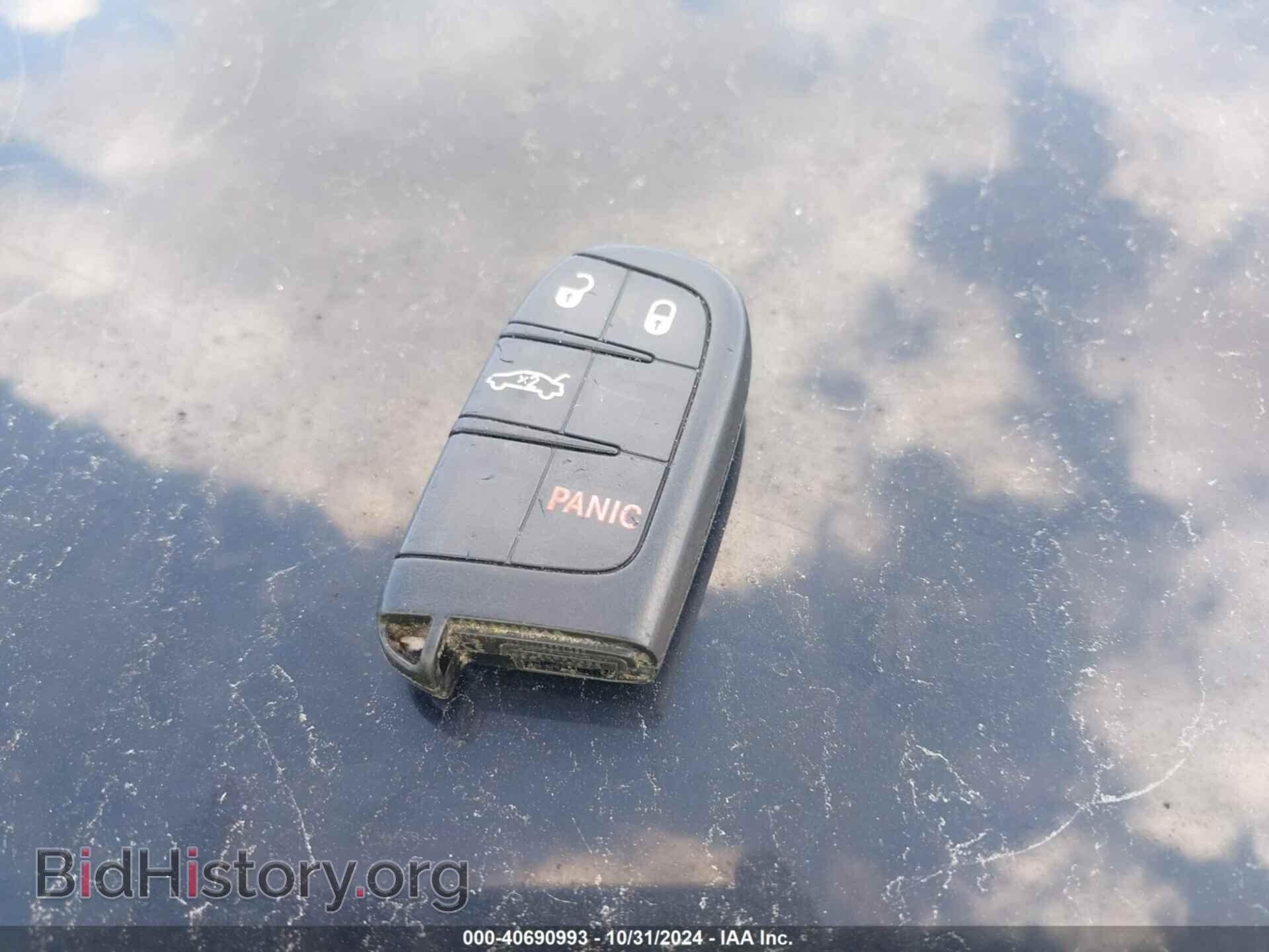 2017 CHRYSLER 200 - VIN: 1C3CCCAB0HN509093 - Фото 11