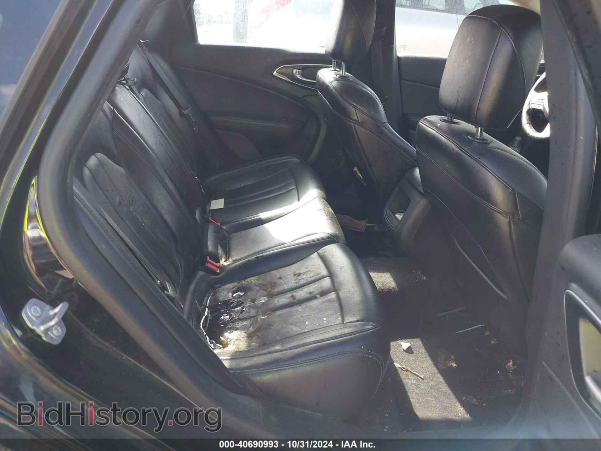 2017 CHRYSLER 200 - VIN: 1C3CCCAB0HN509093 - Фото 8