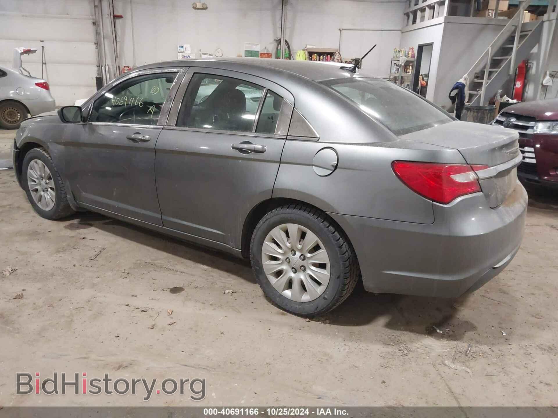 2012 CHRYSLER 200 - VIN: 1C3CCBAB7CN130272 - Фото 3
