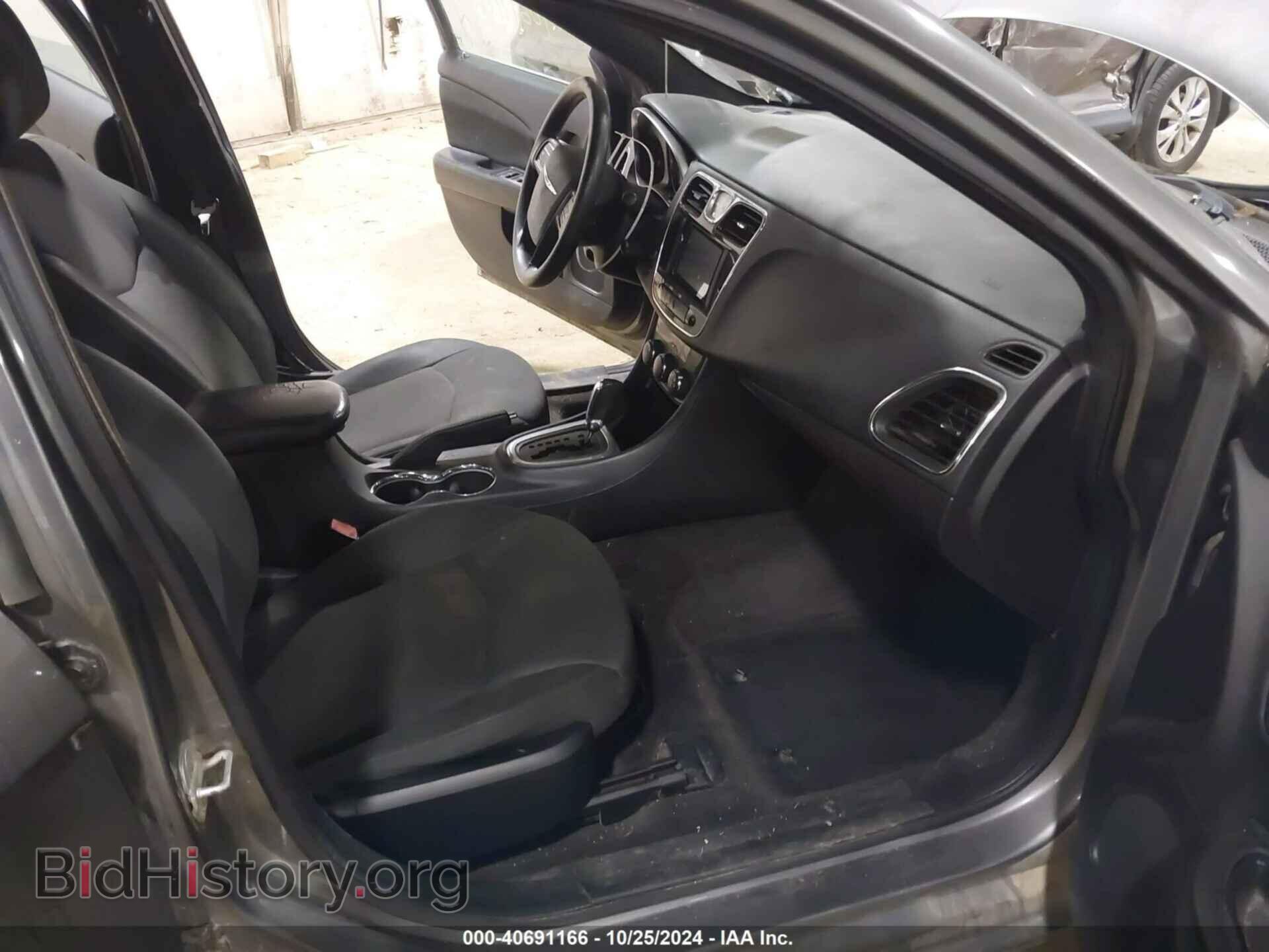2012 CHRYSLER 200 - VIN: 1C3CCBAB7CN130272 - Фото 5