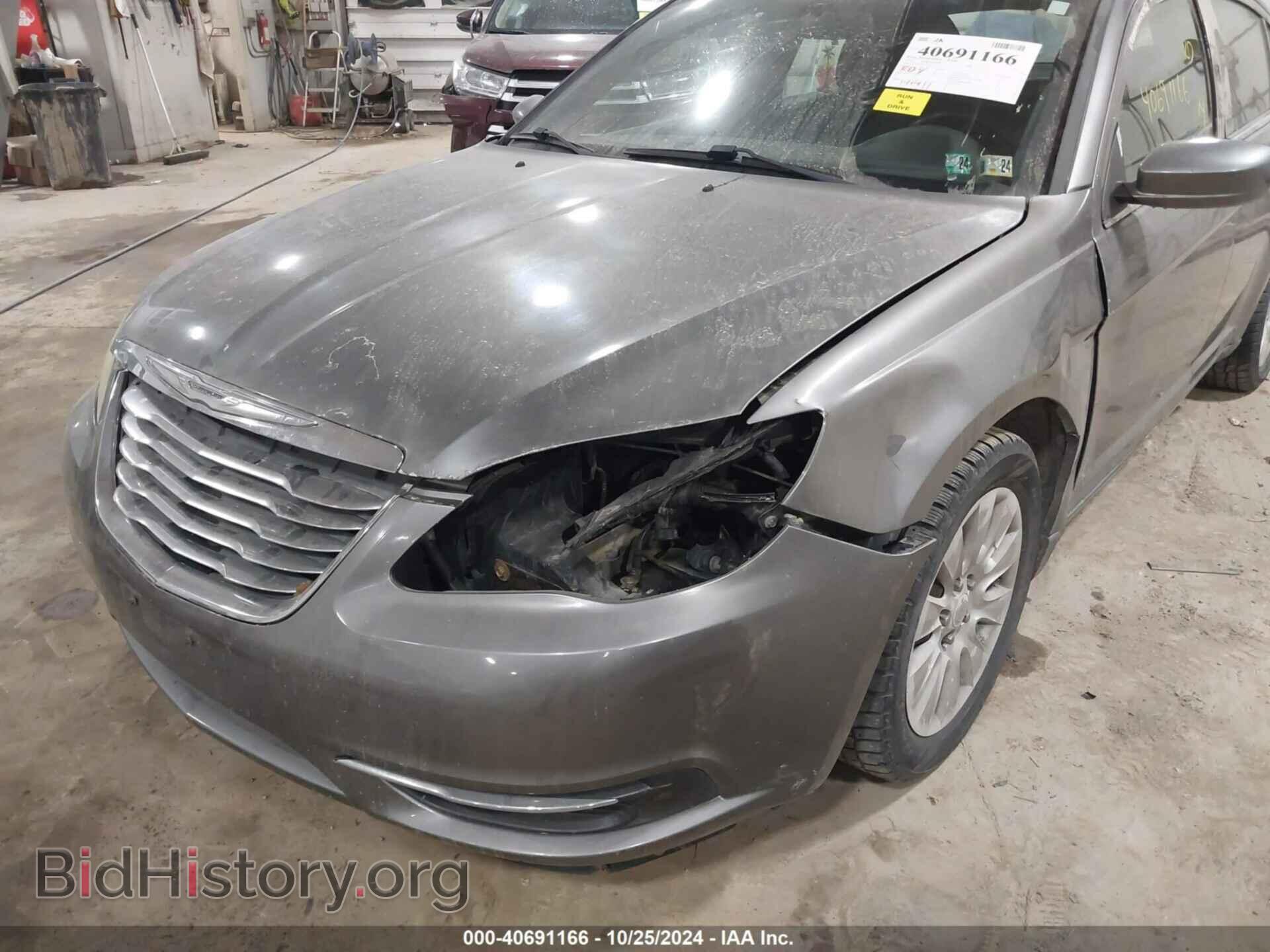 2012 CHRYSLER 200 - VIN: 1C3CCBAB7CN130272 - Фото 6
