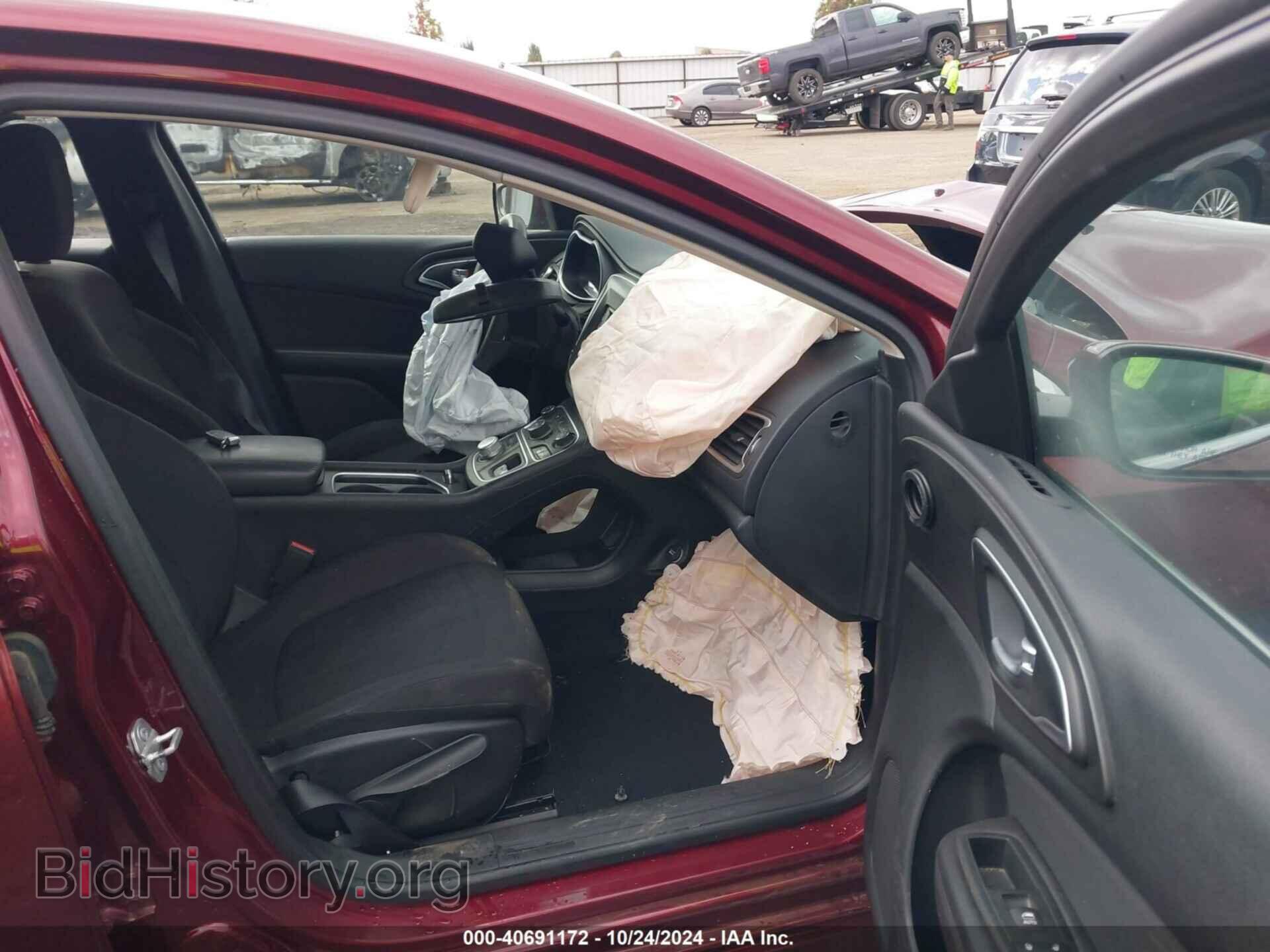 2015 CHRYSLER 200 - VIN: 1C3CCCABXFN657460 - Фото 5