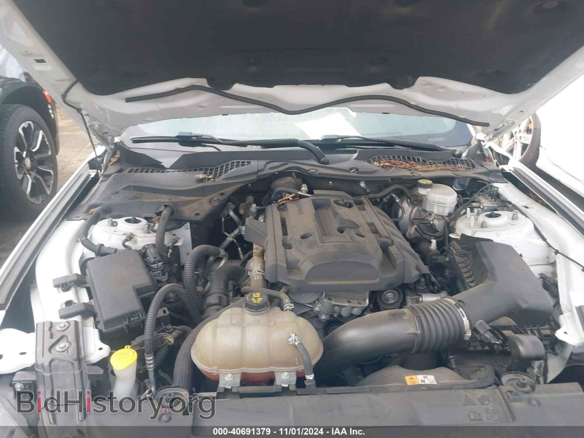 2018 FORD MUSTANG - VIN: 1FA6P8TH4J5125633 - Фото 10