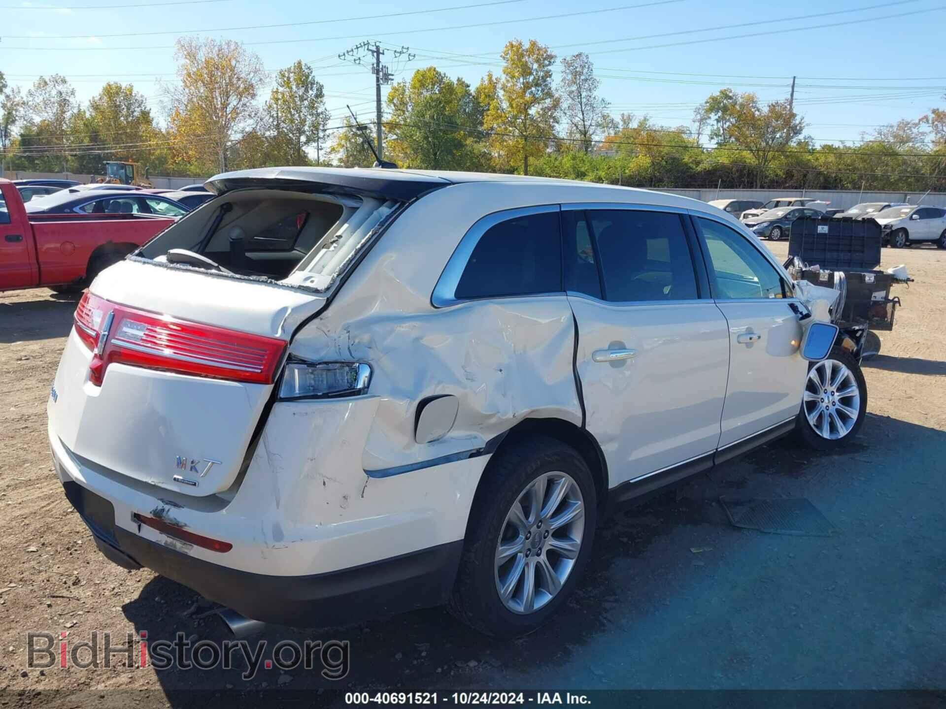2013 LINCOLN MKT - VIN: 2LMHJ5AT4DBL56574 - Фото 4