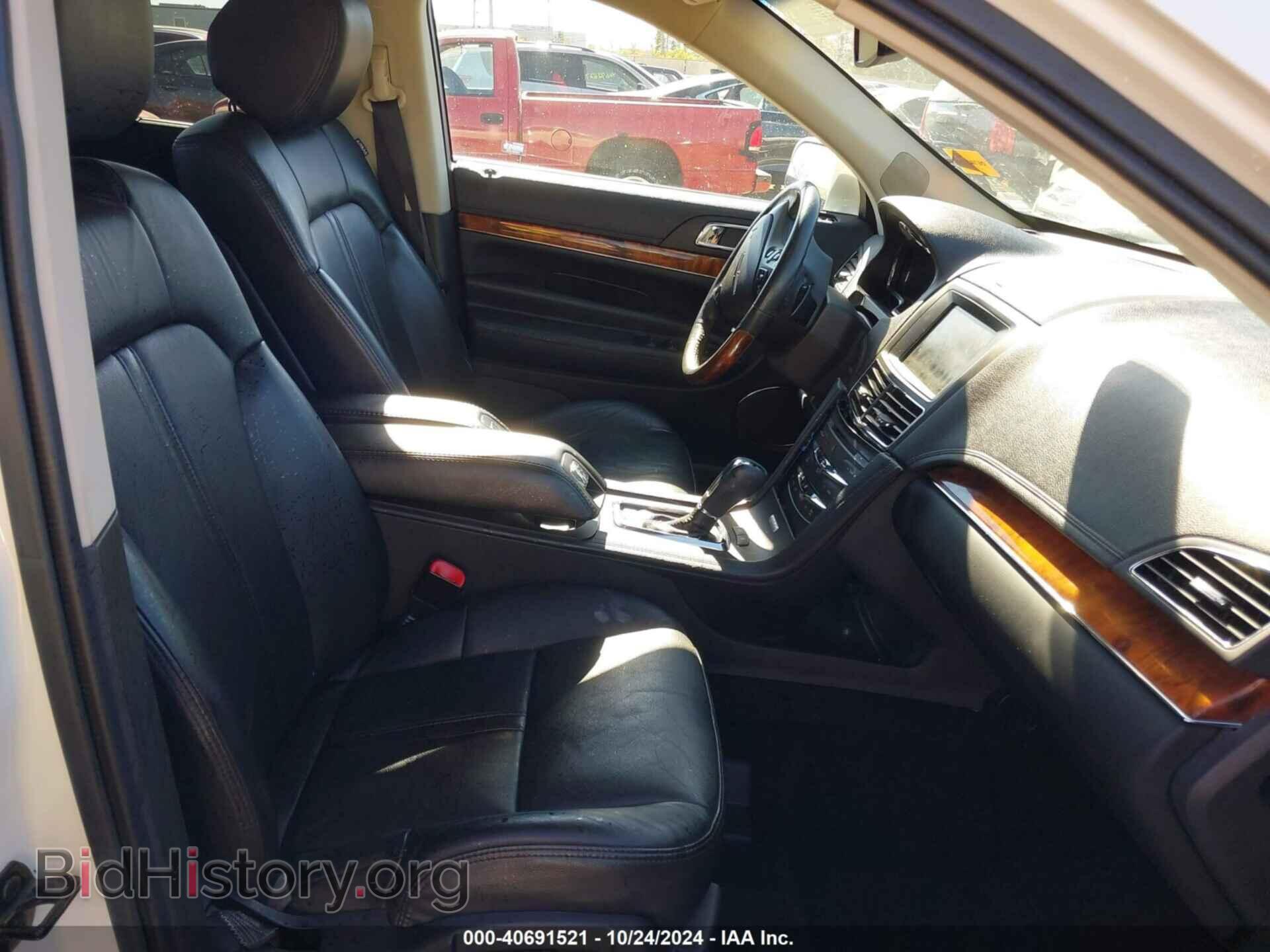 2013 LINCOLN MKT - VIN: 2LMHJ5AT4DBL56574 - Фото 5