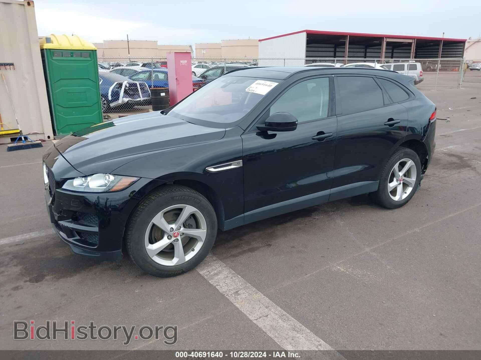 2017 JAGUAR F-PACE - VIN: SADCJ2BV0HA065438 - Фото 2