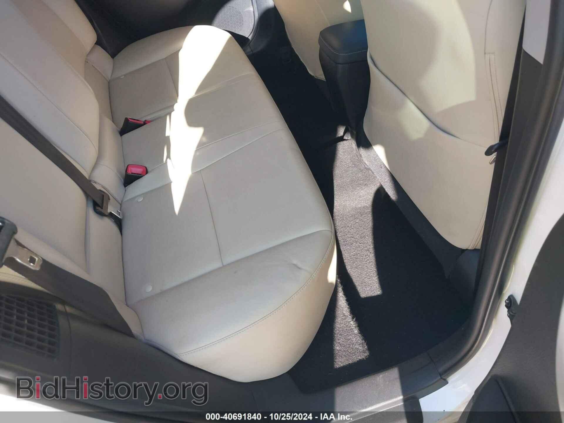 2012 LEXUS CT 200H - VIN: JTHKD5BH2C2067719 - Фото 8