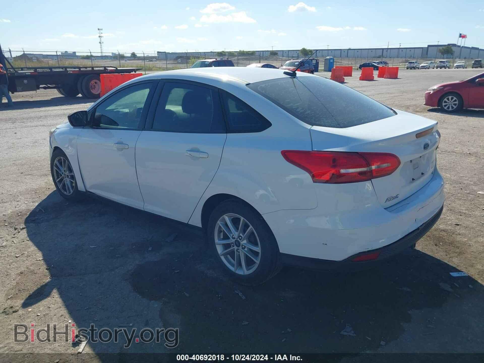 2017 FORD FOCUS - VIN: 1FADP3F29HL299107 - Фото 3