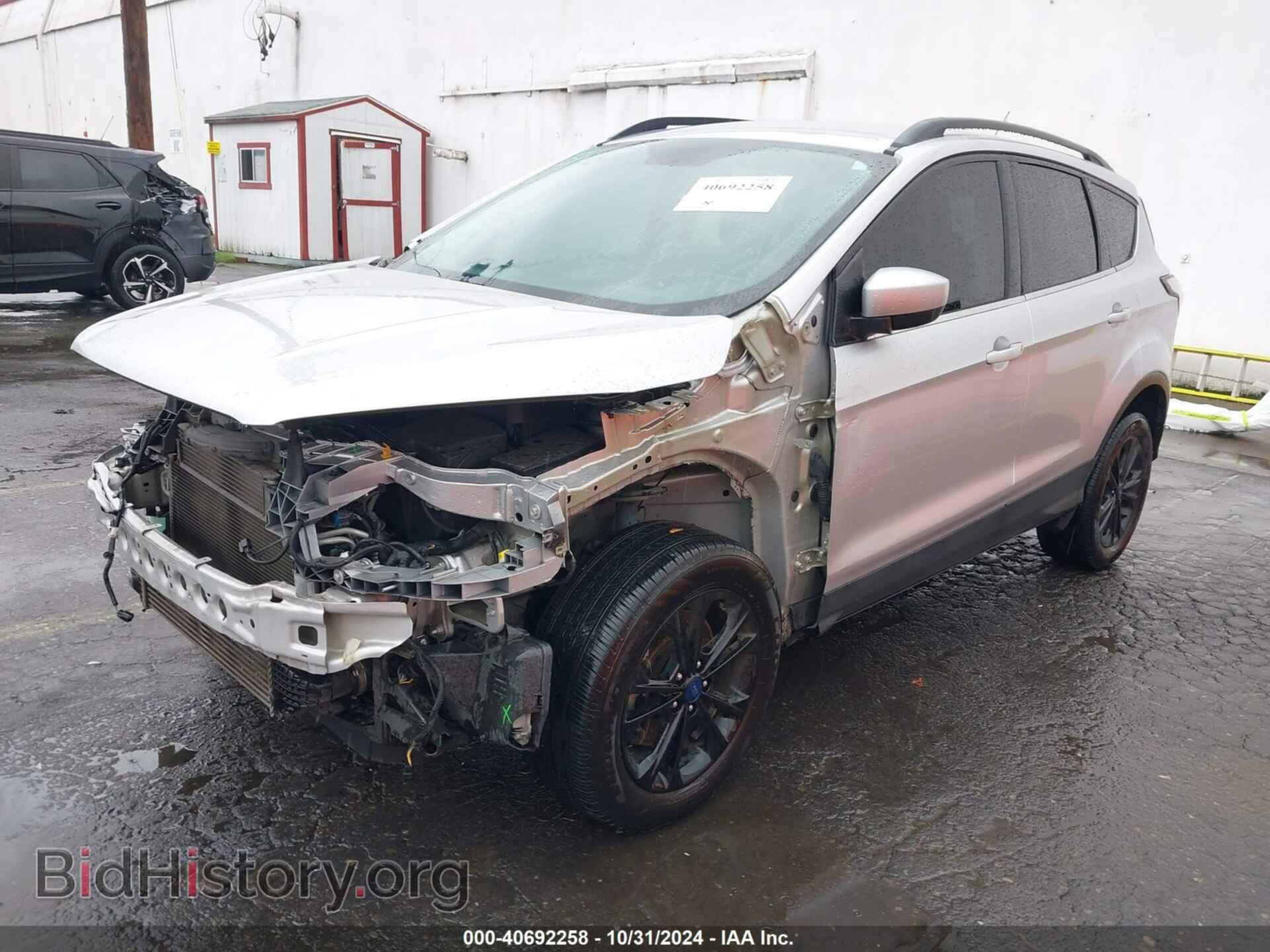 2017 FORD ESCAPE - VIN: 1FMCU9G97HUD42989 - Фото 2
