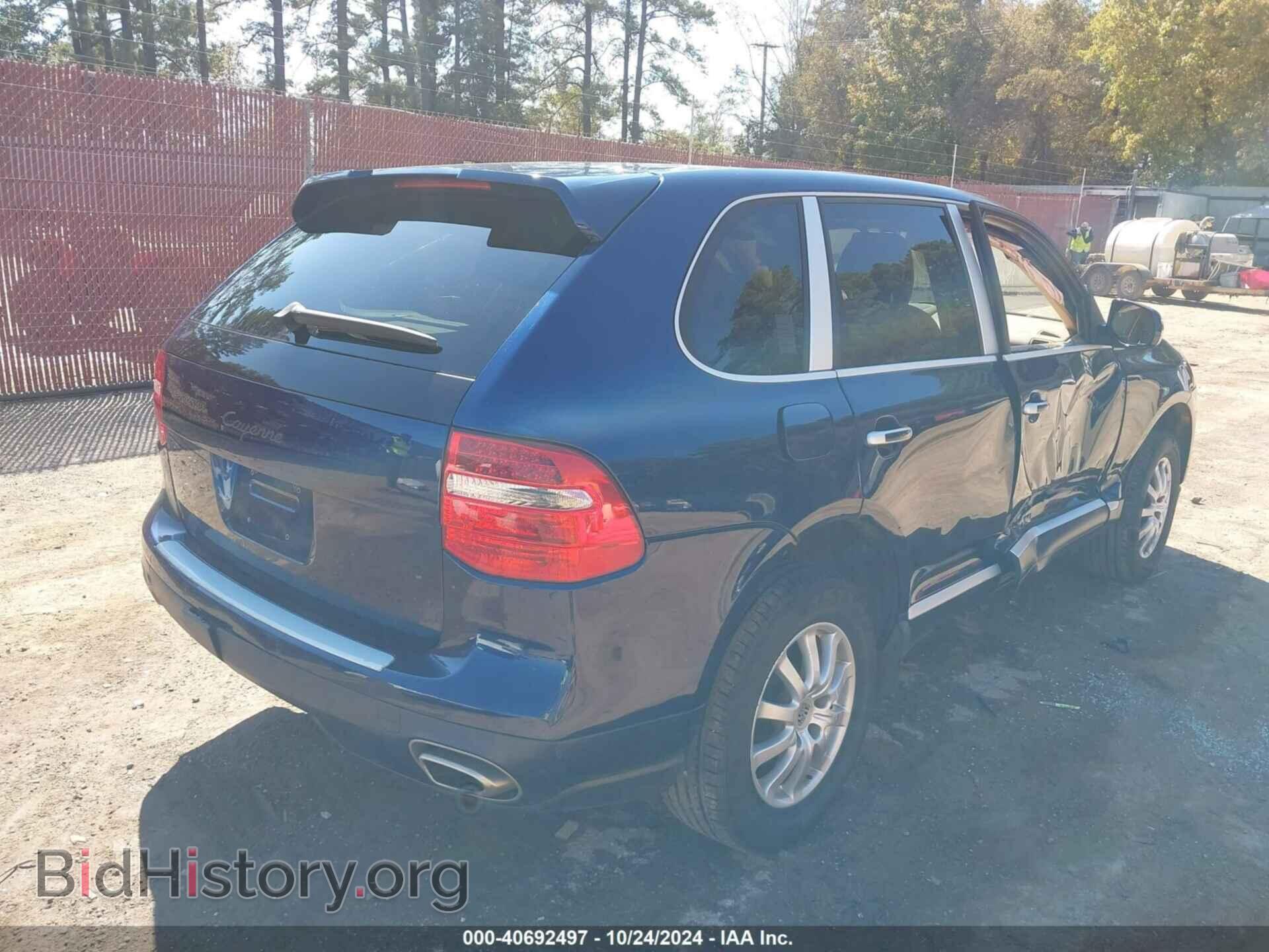 2010 PORSCHE CAYENNE - VIN: WP1AA2APXALA03849 - Фото 4